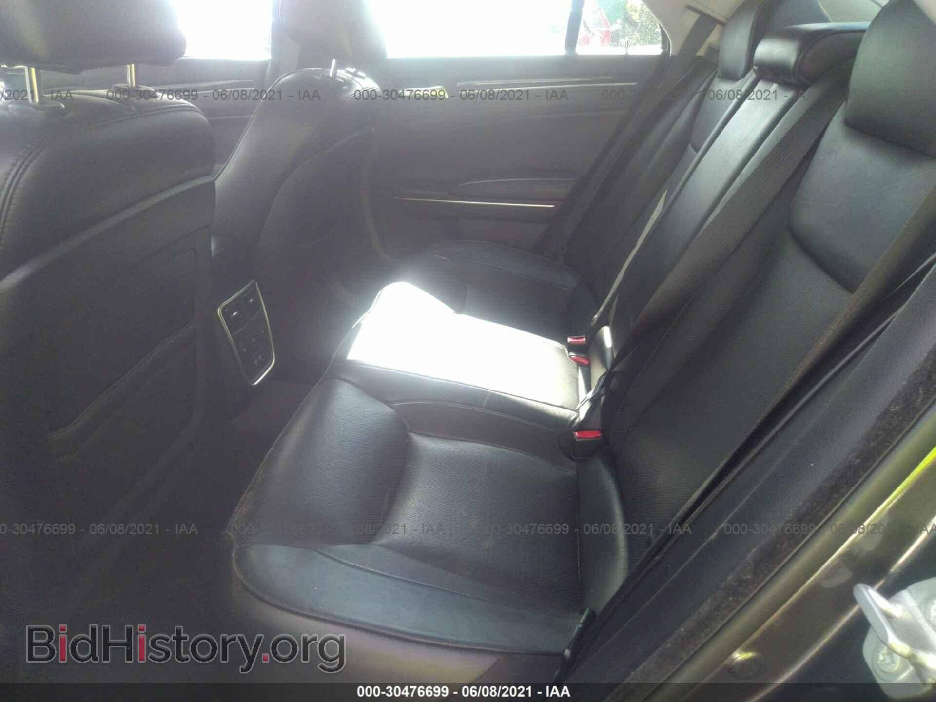 2016 CHRYSLER 300 - VIN: 2C3CCAKG4GH182624 - Фото 8