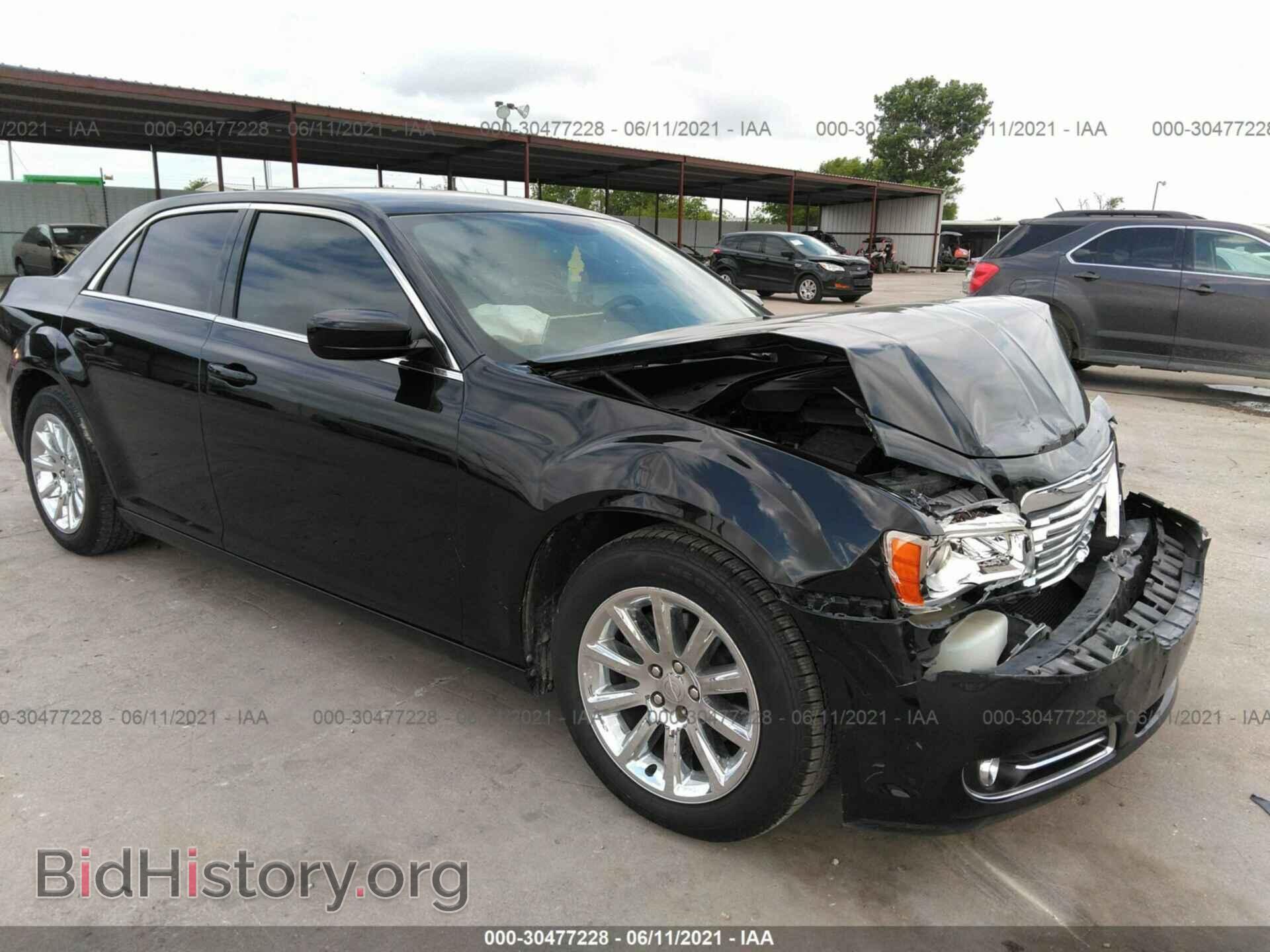 Фотография 2C3CCAAG7EH301541 - CHRYSLER 300 2014