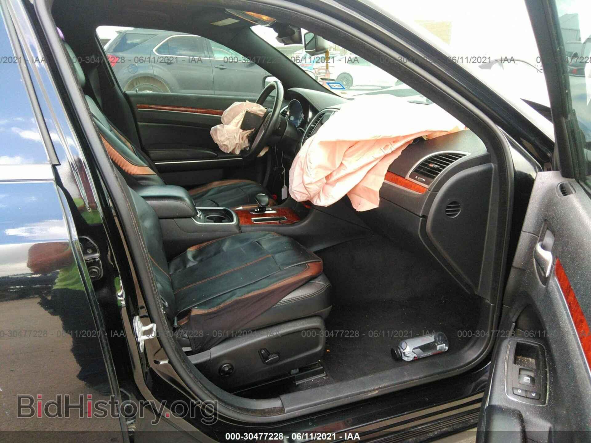 2014 CHRYSLER 300 - VIN: 2C3CCAAG7EH301541 - Фото 5