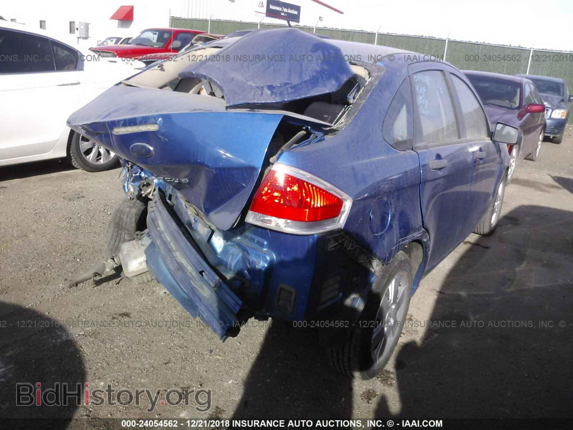 2010 FORD FOCUS - VIN: 1FAHP3EN4AW230357 - Фото 4