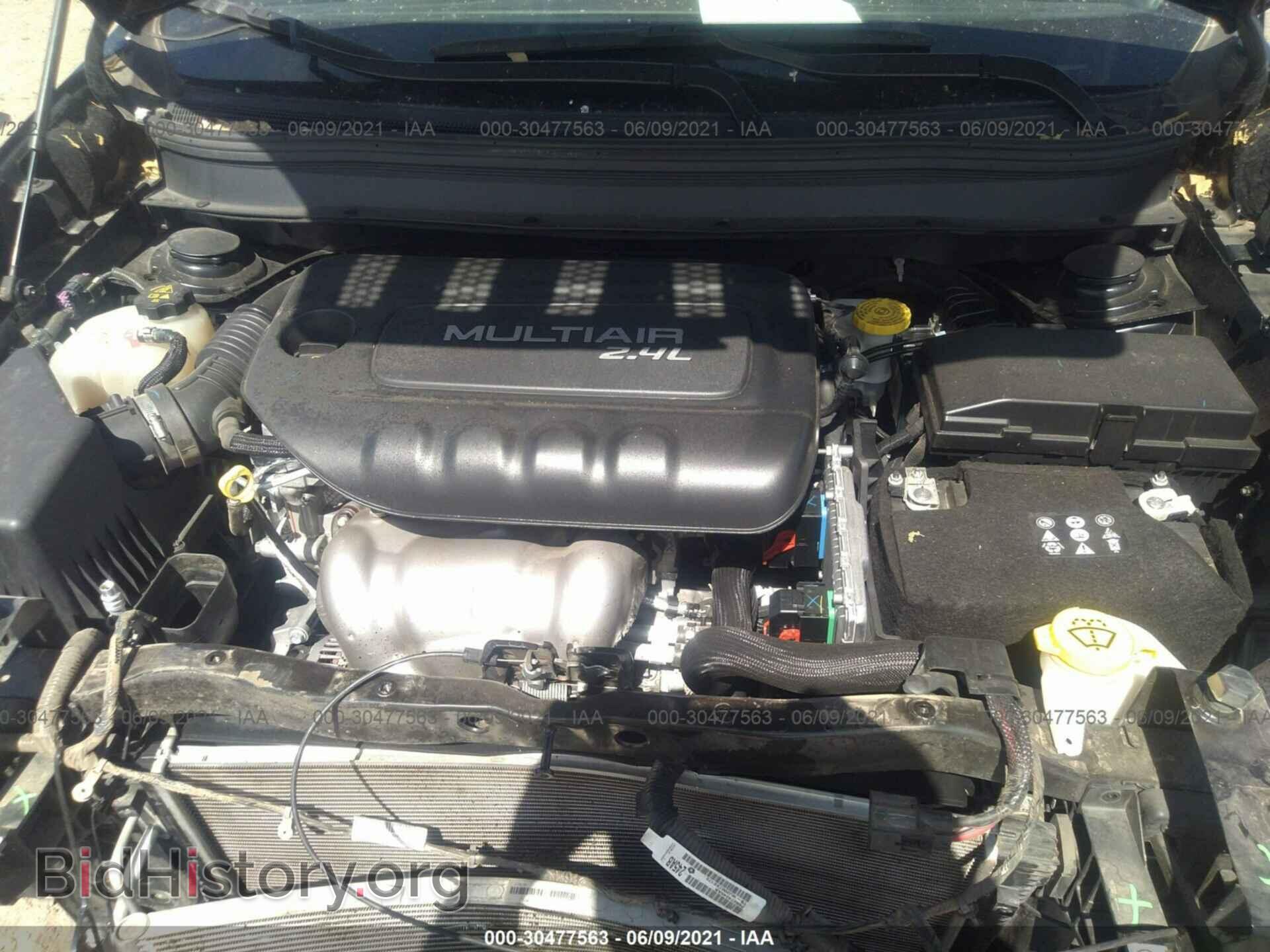 2018 JEEP CHEROKEE - VIN: 1C4PJLCB0JD503872 - Фото 10