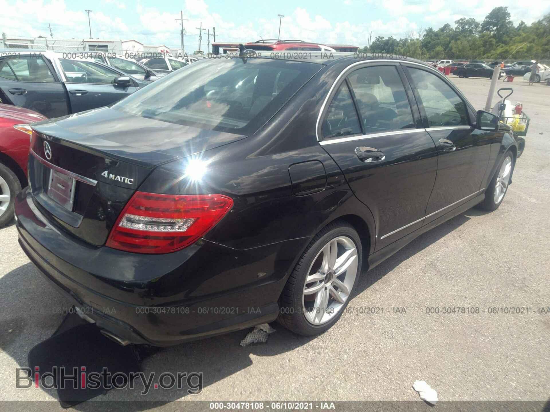 2014 MERCEDES-BENZ C-CLASS - VIN: WDDGF8AB0EA928443 - Фото 4