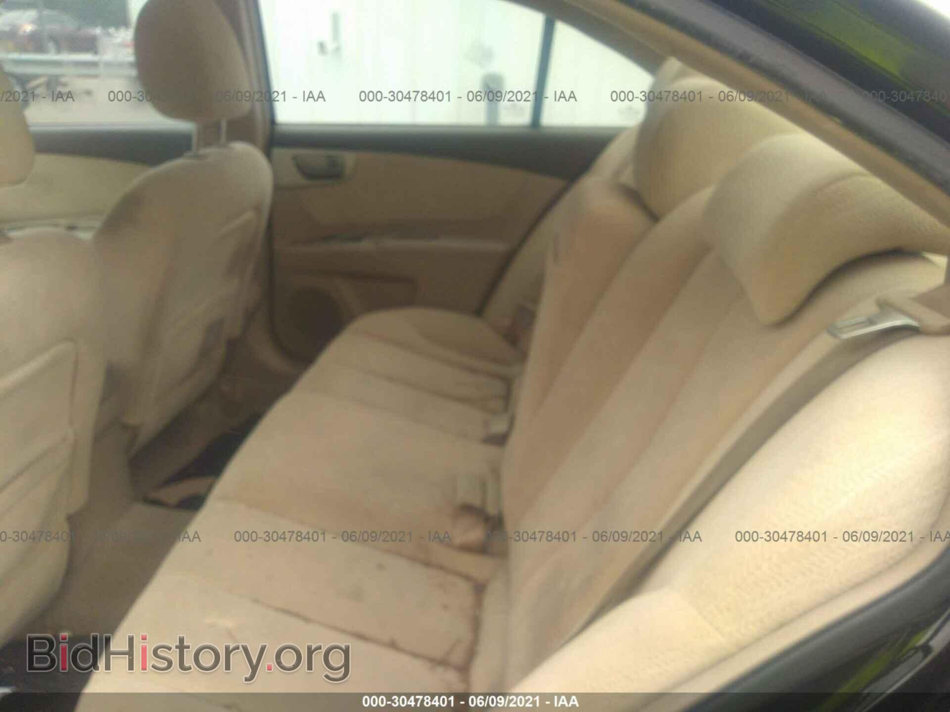 2007 KIA OPTIMA - VIN: KNAGE123775110504 - Фото 8
