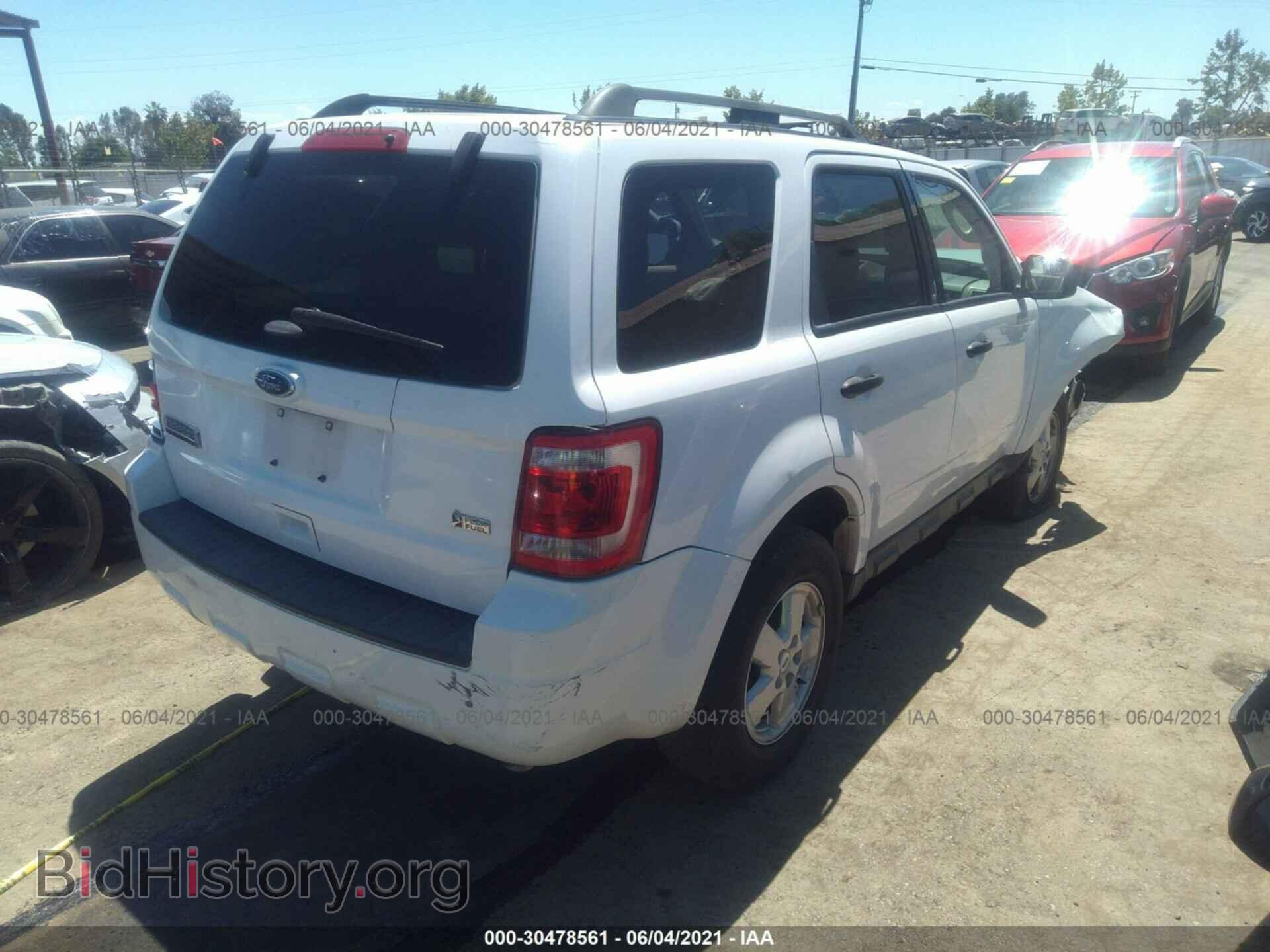 2012 FORD ESCAPE - VIN: 1FMCU0DG1CKB06132 - Фото 4