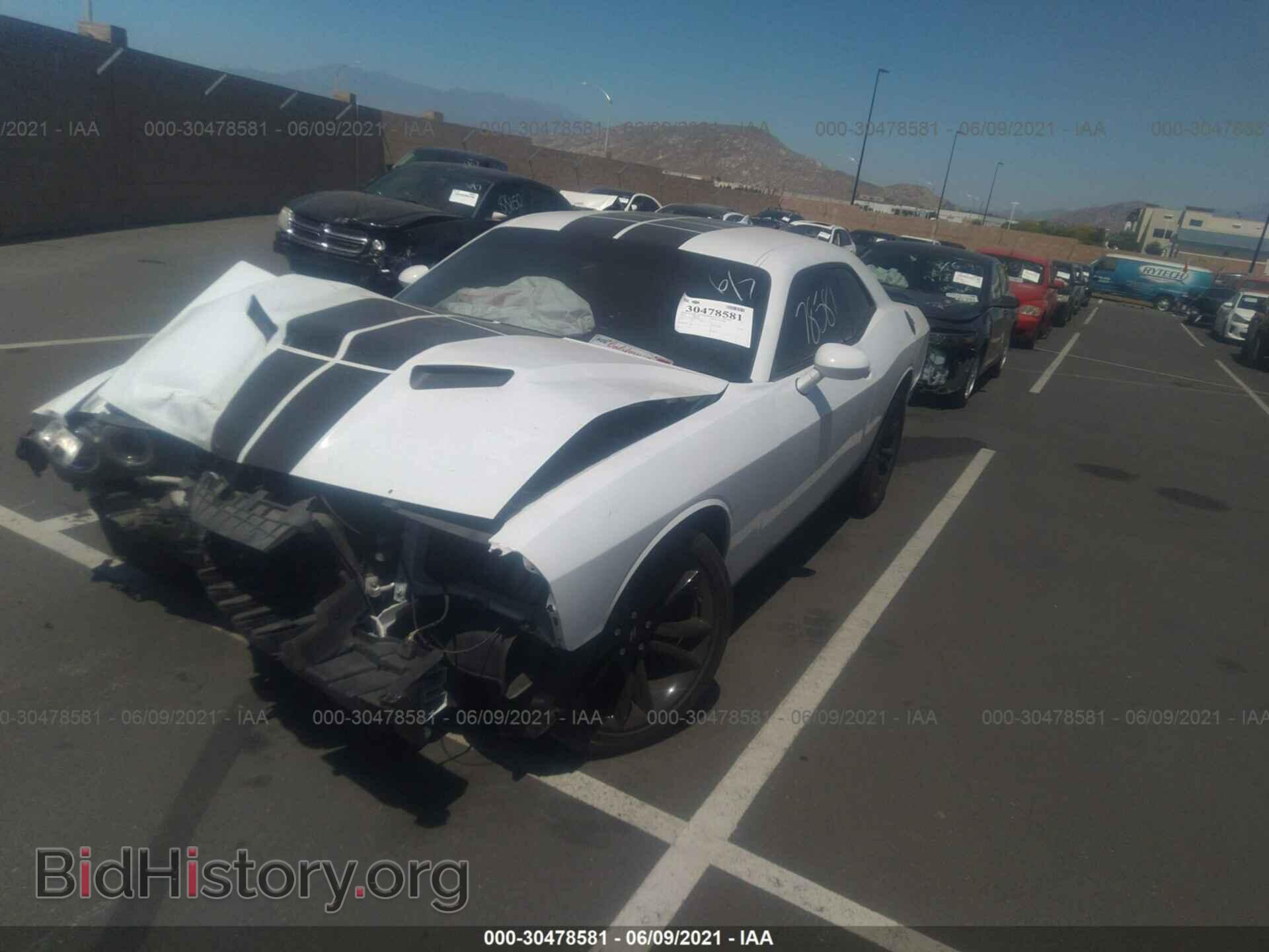 2017 DODGE CHALLENGER - VIN: 2C3CDZAG6HH666017 - Photo 2