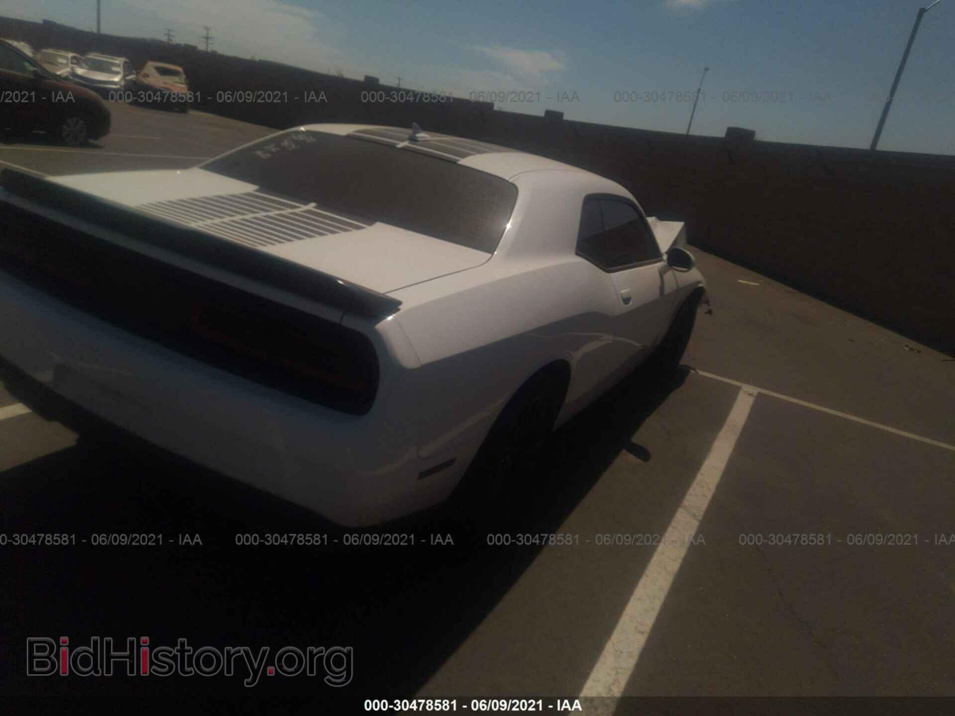 2017 DODGE CHALLENGER - VIN: 2C3CDZAG6HH666017 - Photo 4