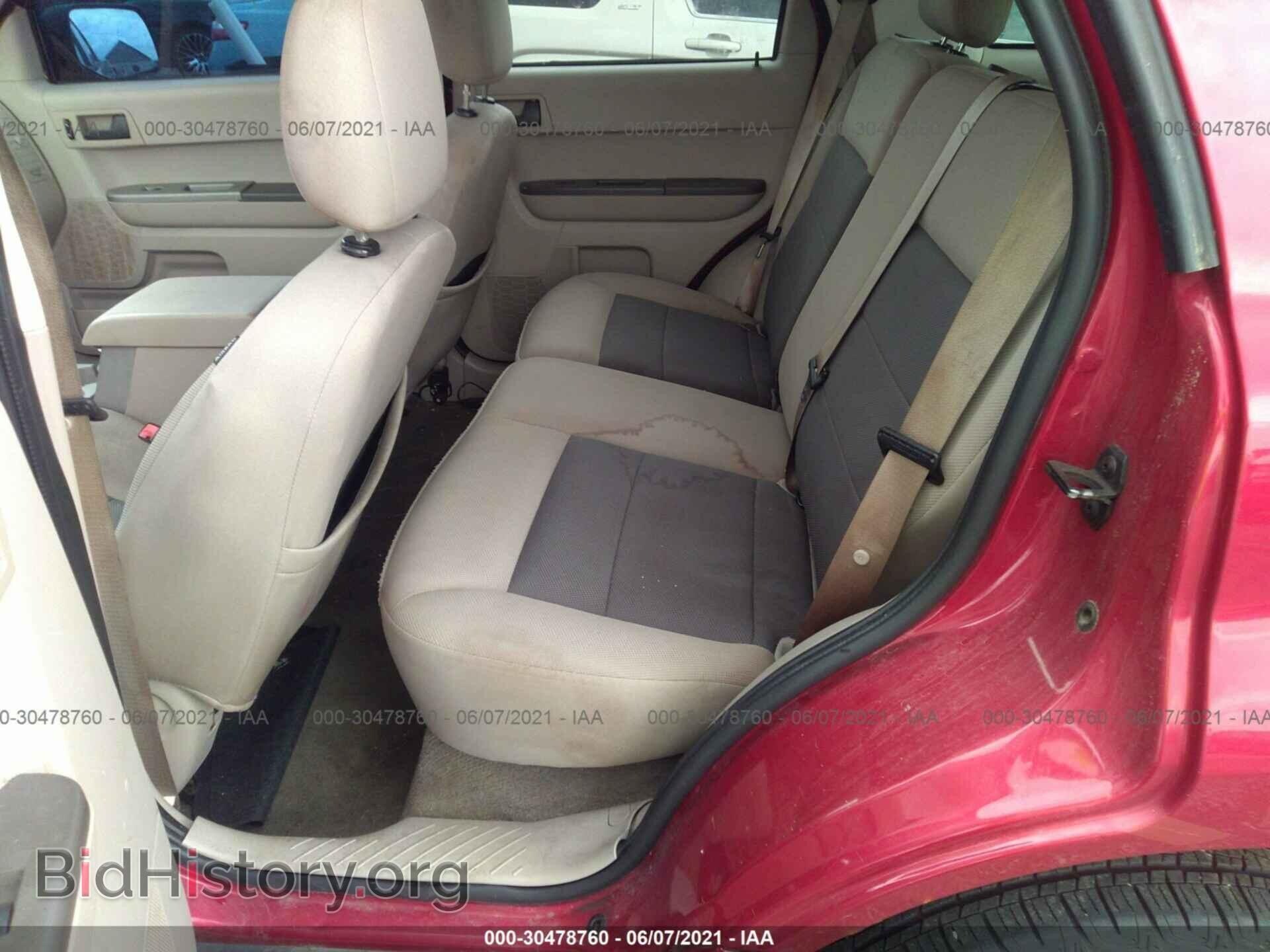 2008 FORD ESCAPE - VIN: 1FMCU93188KD23993 - Фото 8