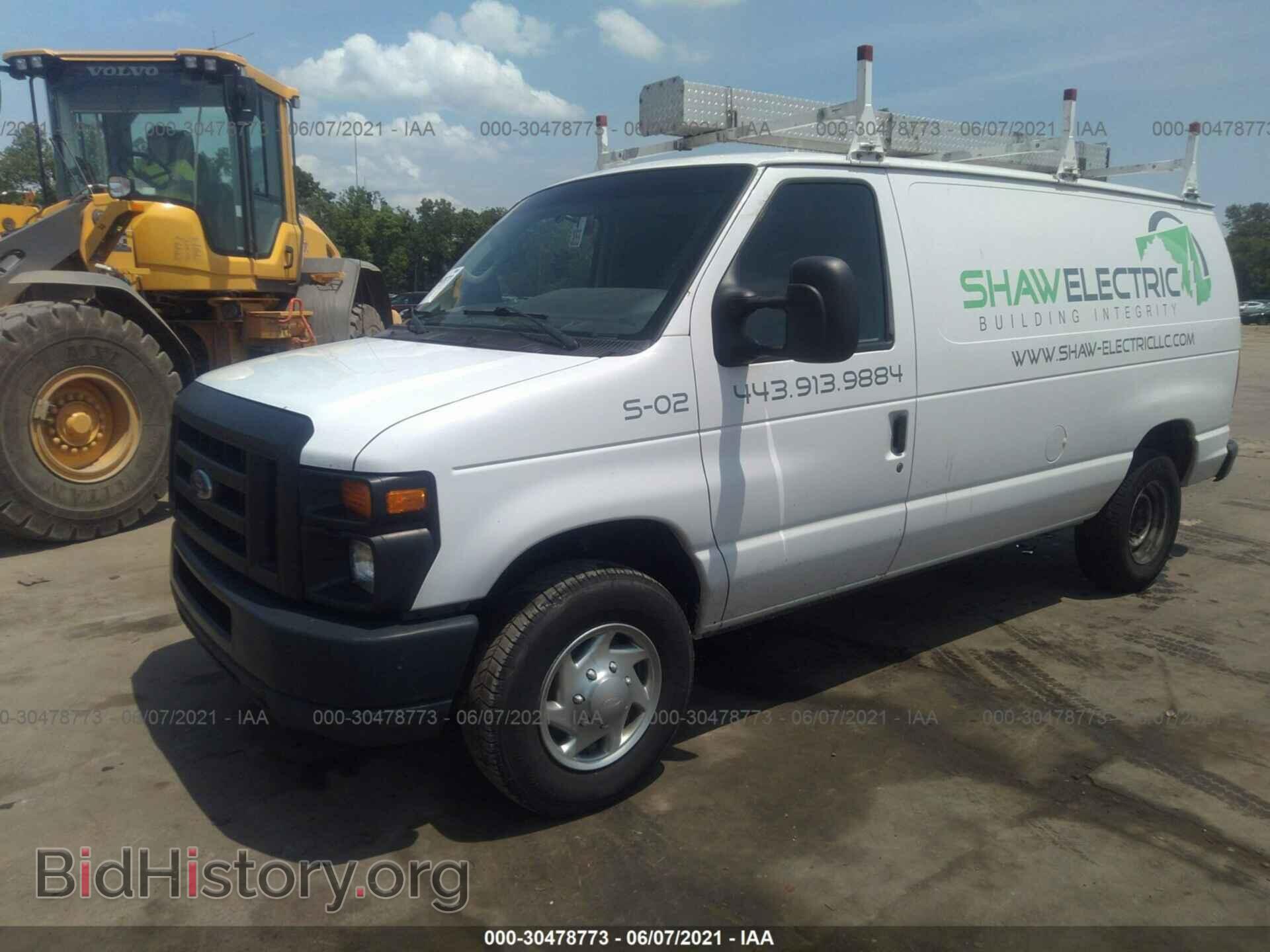 2009 FORD ECONOLINE CARGO VAN - VIN: 1FTNE24W99DA19041 - Фото 2