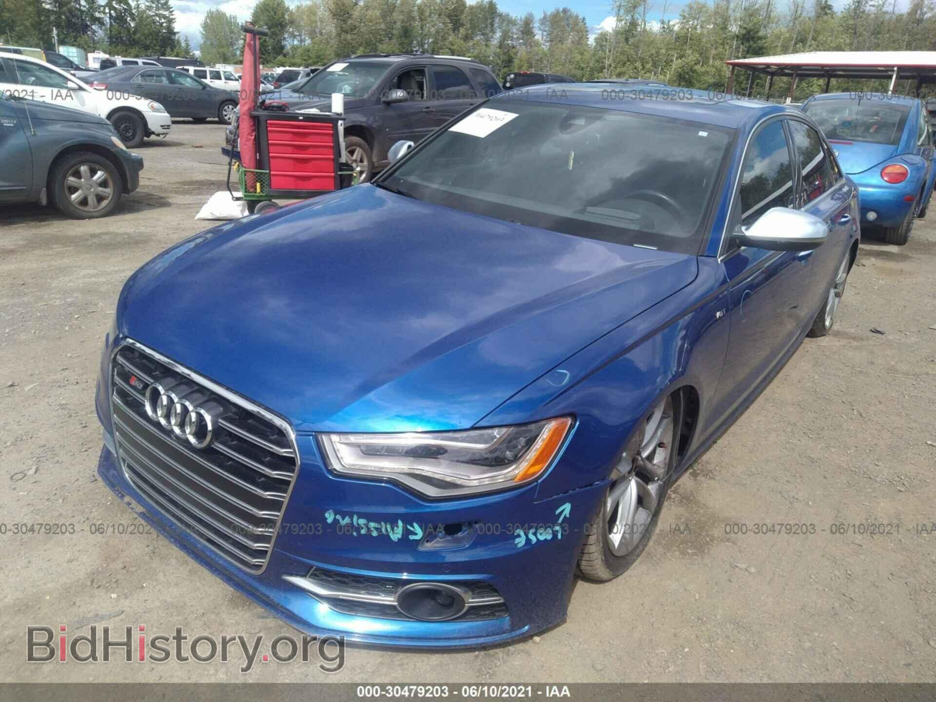 2013 AUDI S6 - VIN: WAUJ2AFC4DN084349 - Фото 2