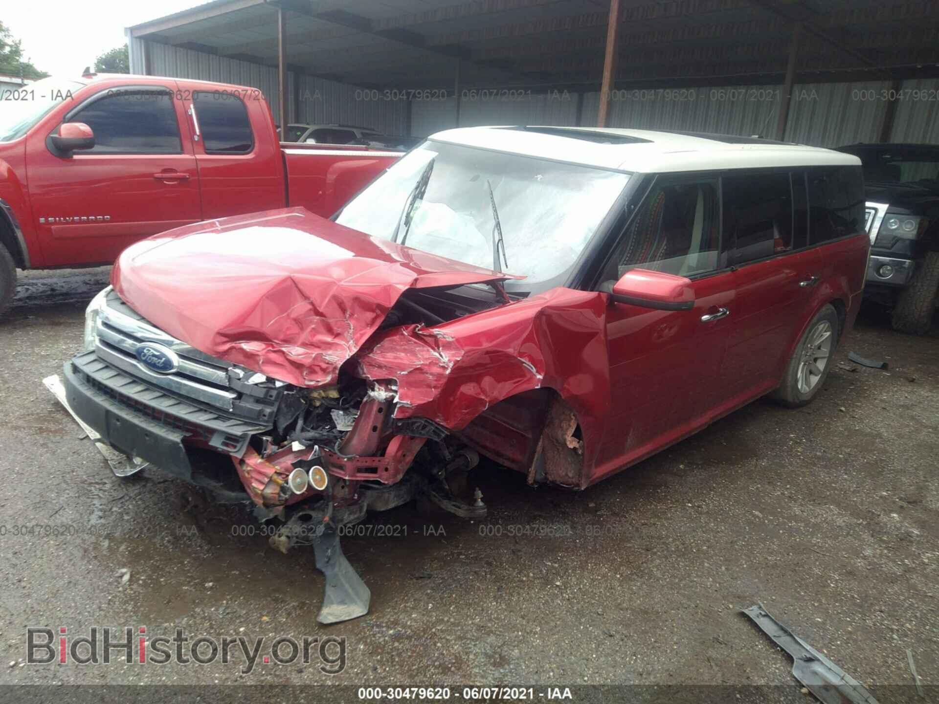2011 FORD FLEX - VIN: 2FMGK5CC4BBD15988 - Photo 2