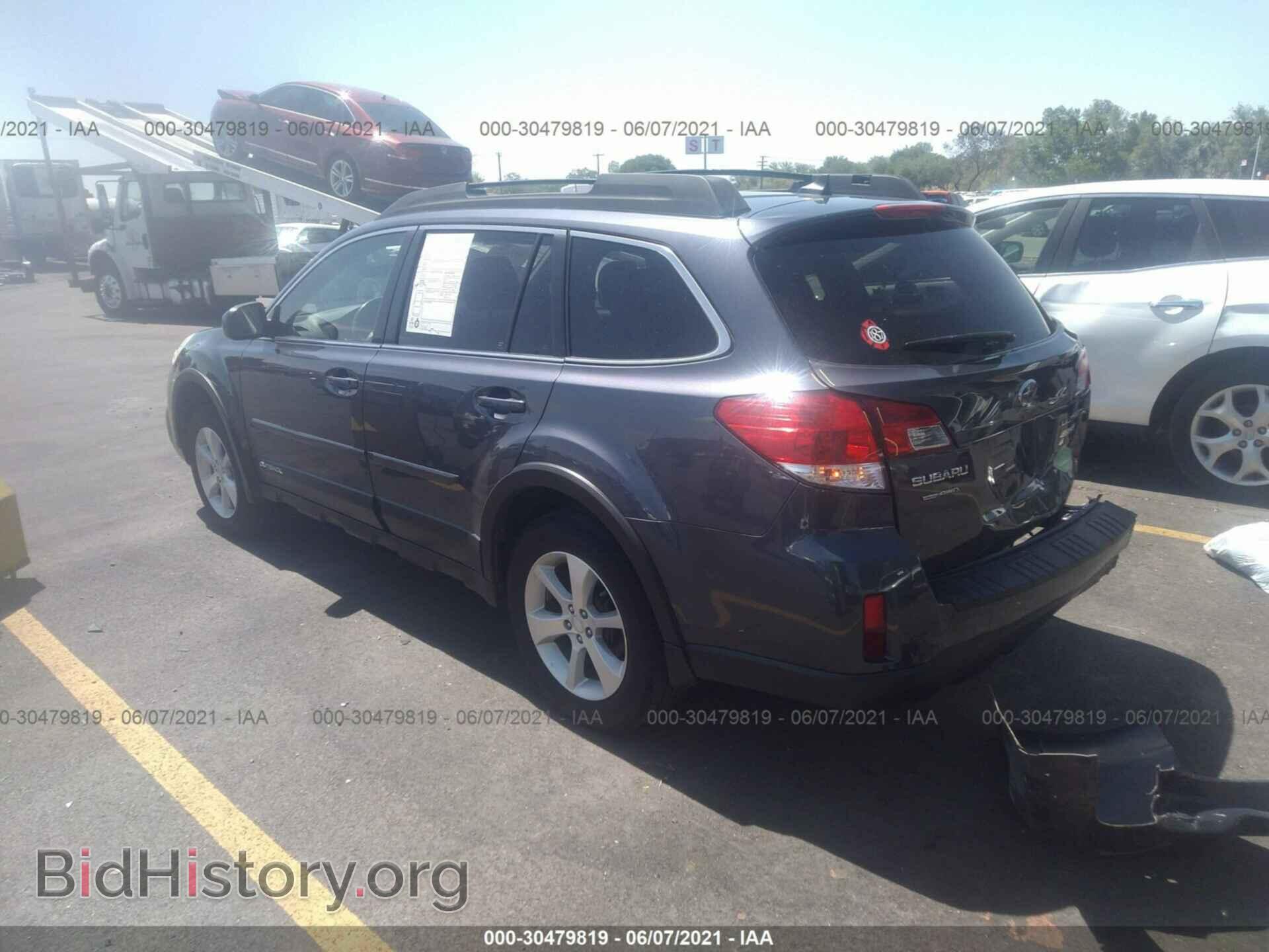 2014 SUBARU OUTBACK - VIN: 4S4BRBLC8E3239619 - Фото 3