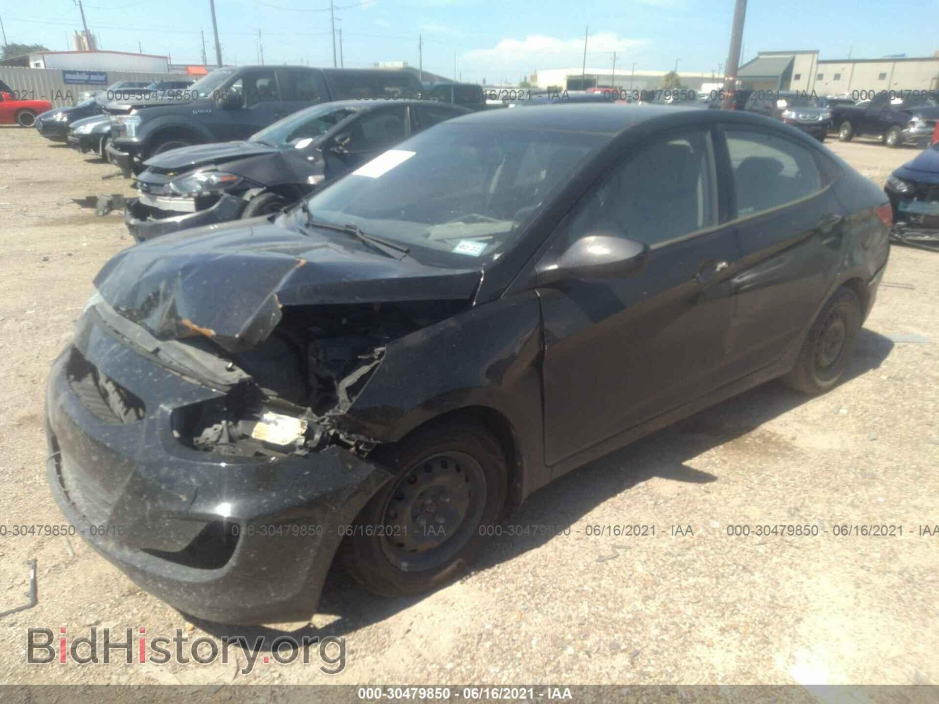 2013 HYUNDAI ACCENT - VIN: KMHCT4AE7DU310324 - Фото 2