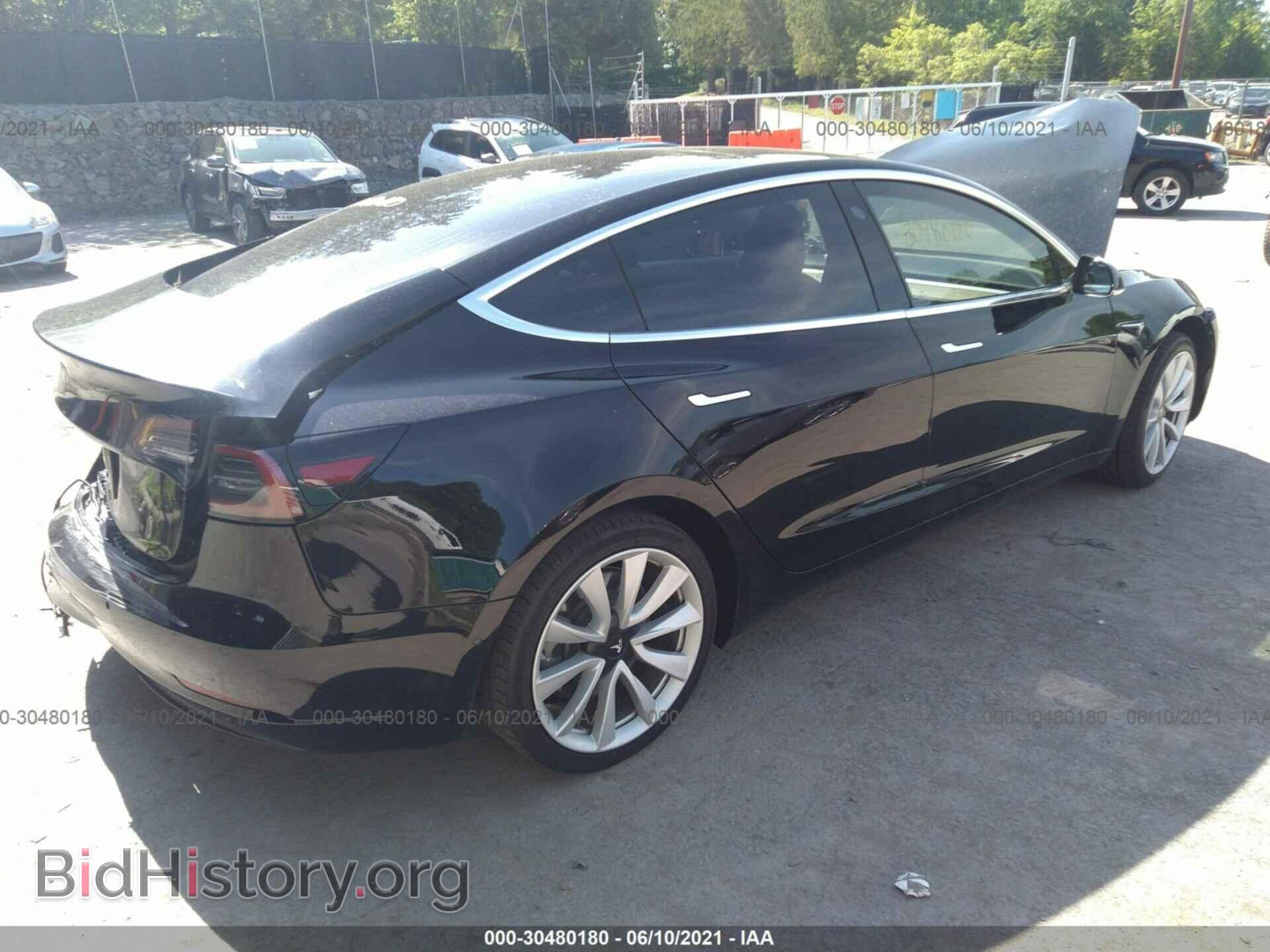 2020 TESLA MODEL 3 - VIN: 5YJ3E1EA9LF590811 - Photo 4