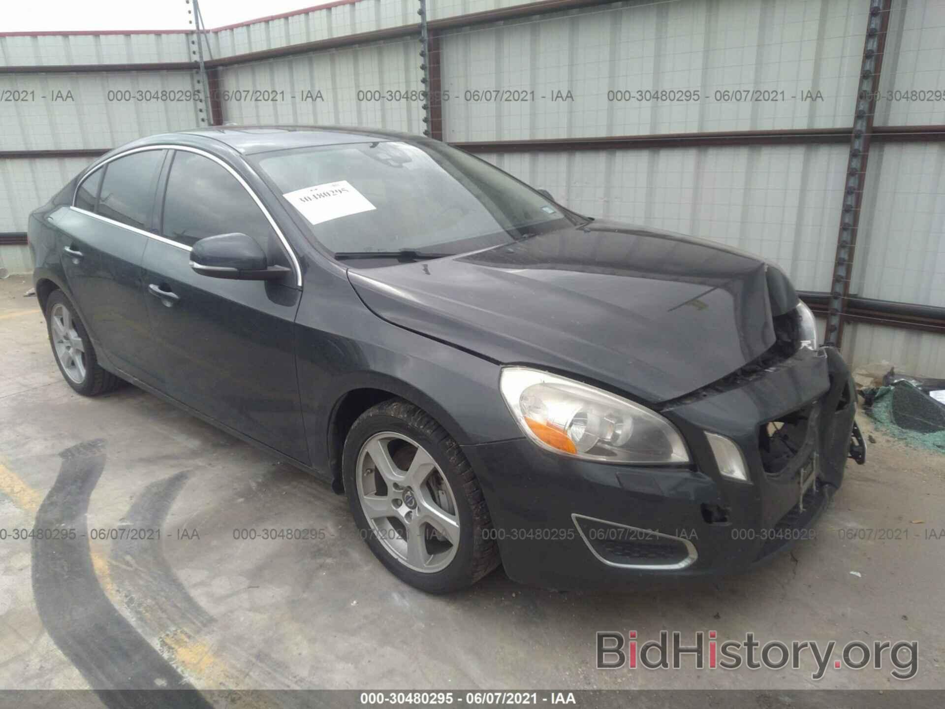 Photo YV1612FS5D2220055 - VOLVO S60 2013