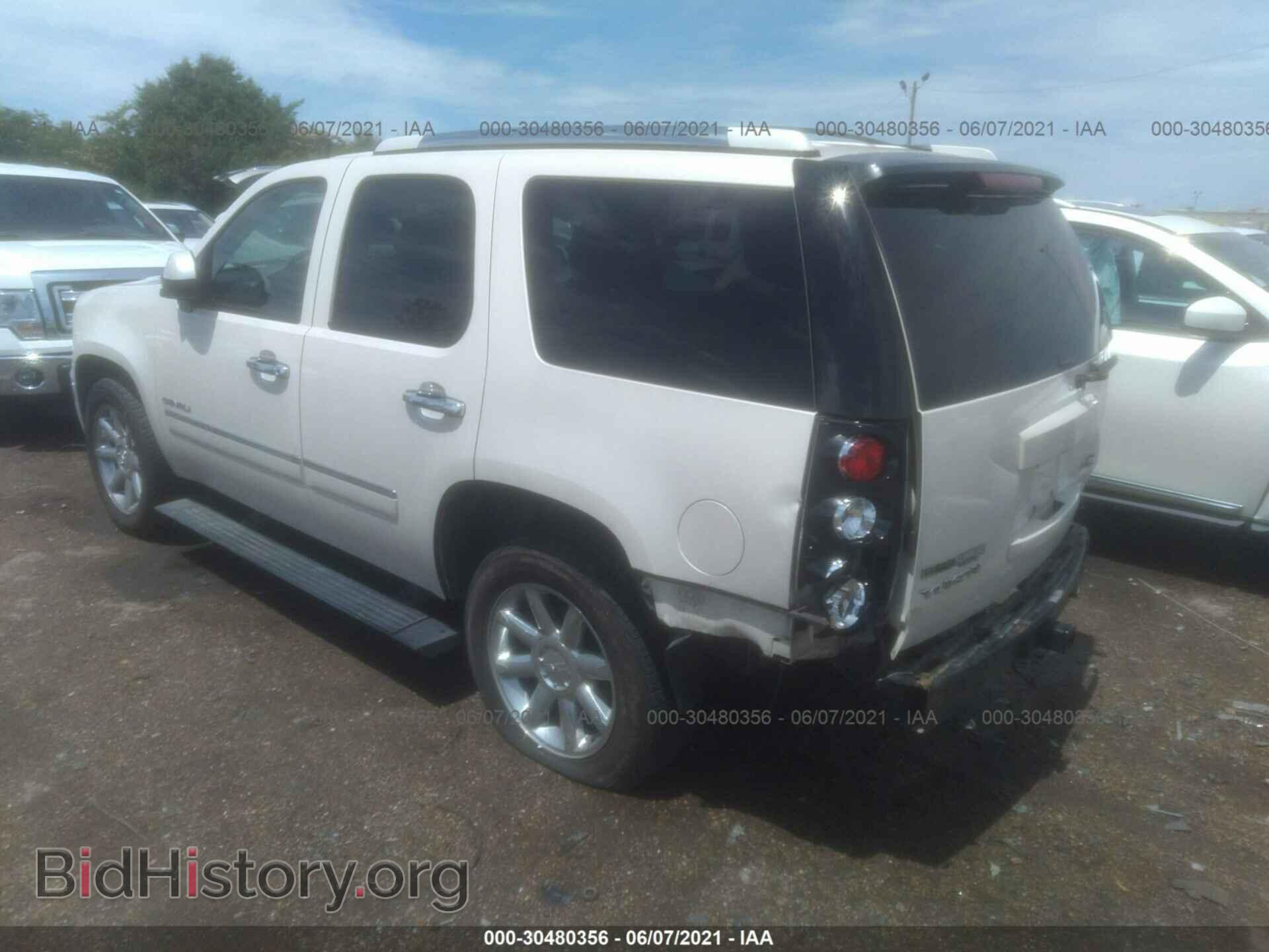 2011 GMC YUKON - VIN: 1GKS2EEF4BR211766 - Фото 3