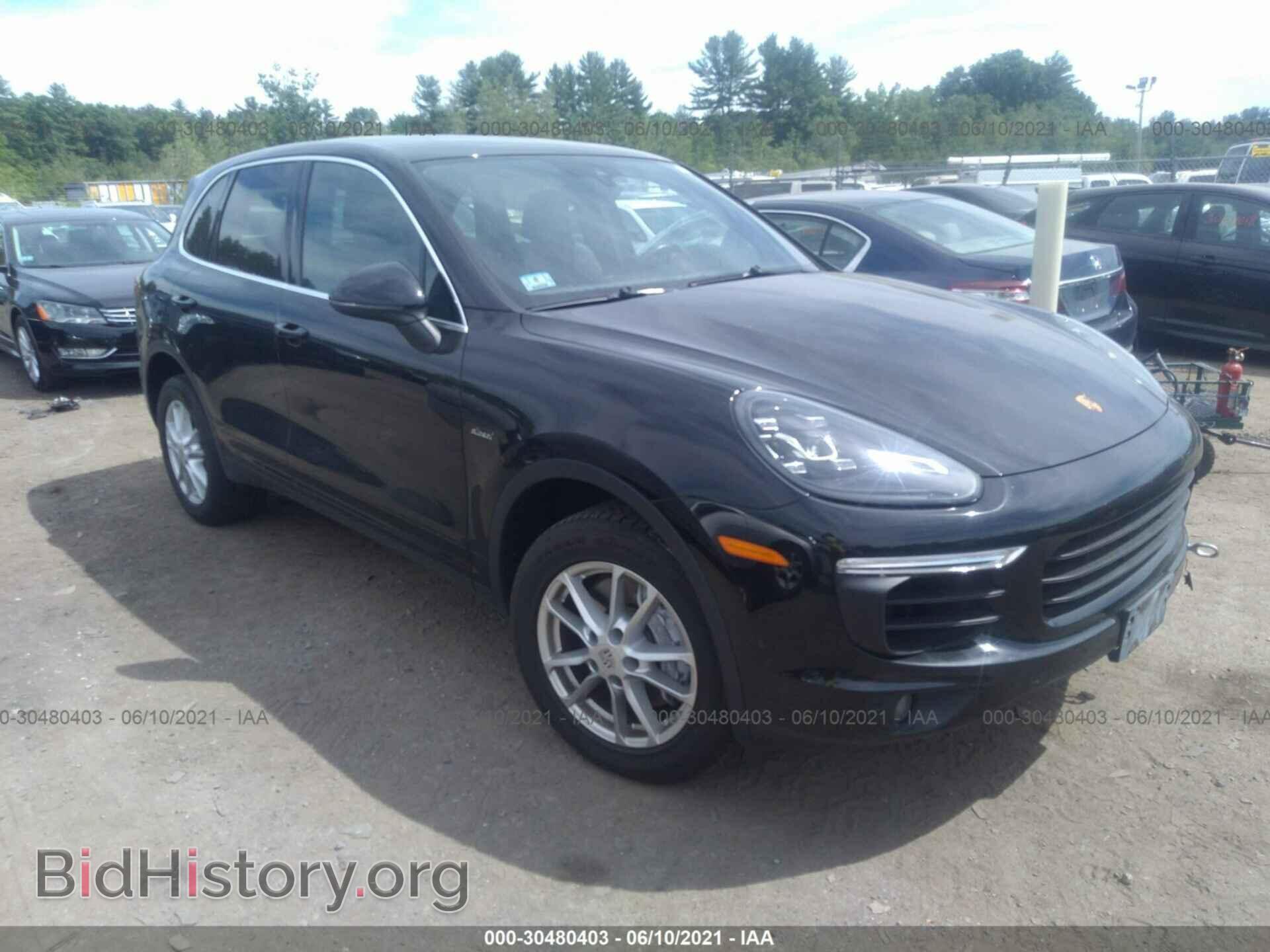 Фотография WP1AF2A29FLA32126 - PORSCHE CAYENNE 2015