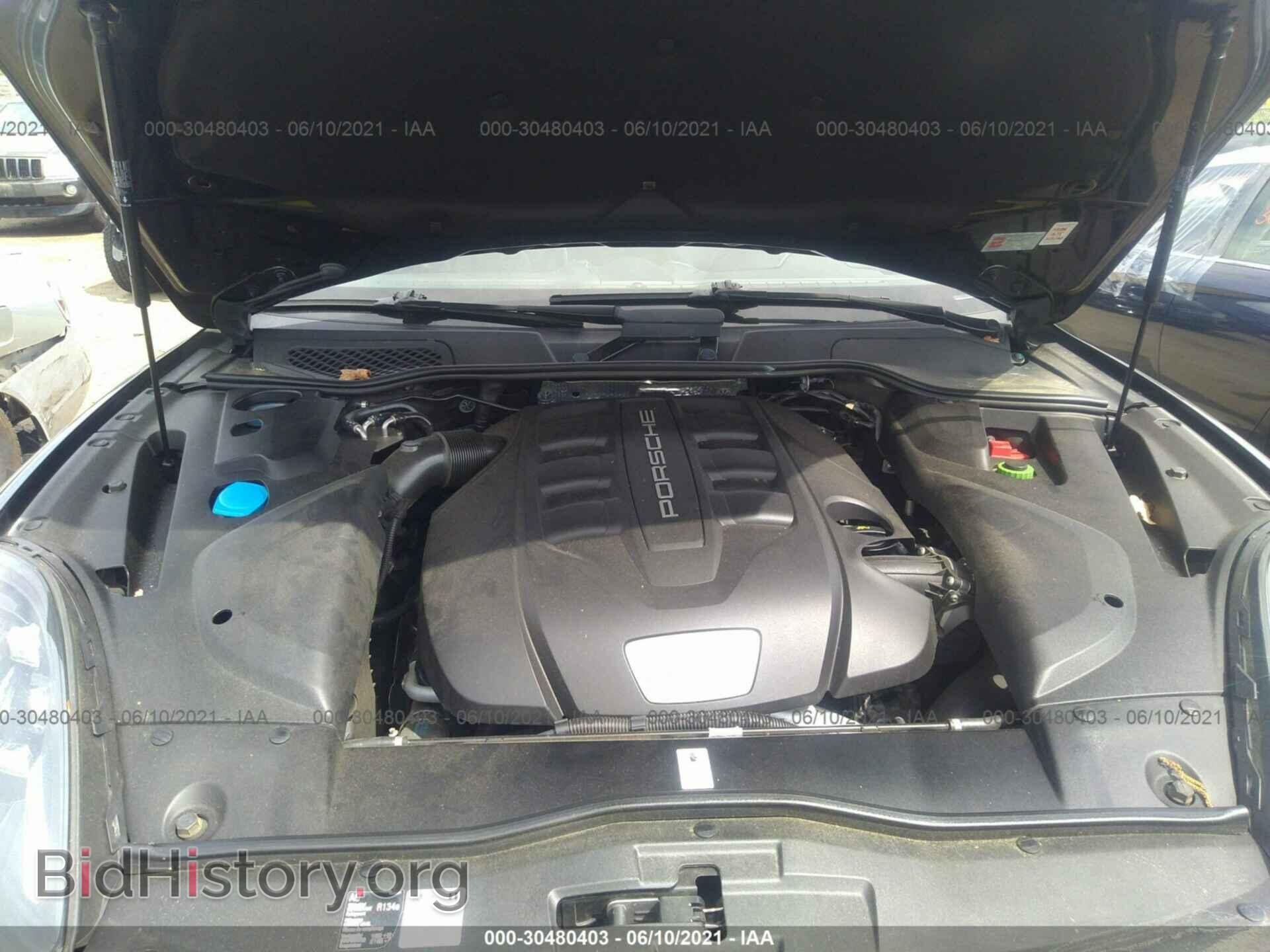 2015 PORSCHE CAYENNE - VIN: WP1AF2A29FLA32126 - Фото 10