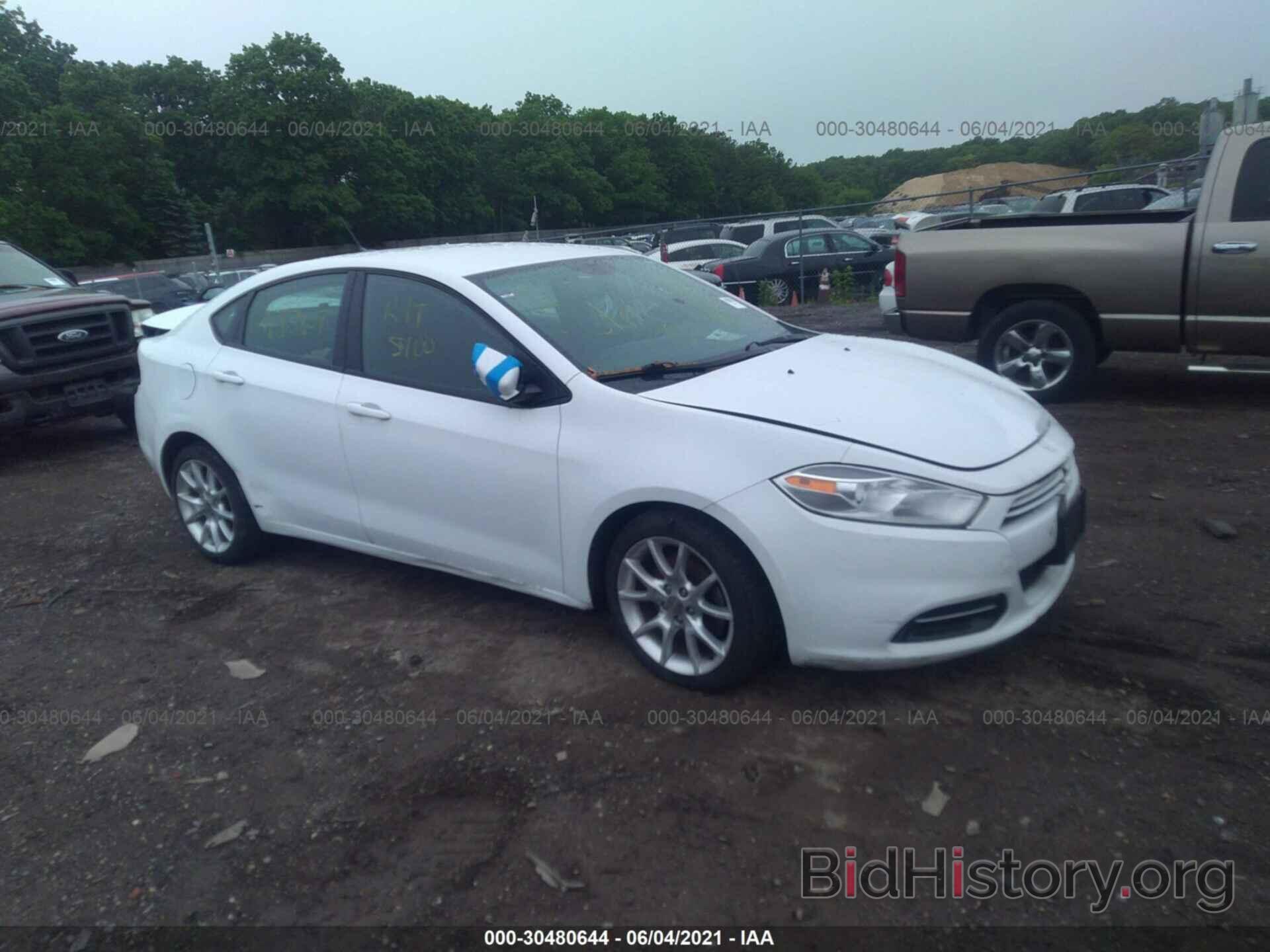 Photo 1C3CDFBA7DD267018 - DODGE DART 2013