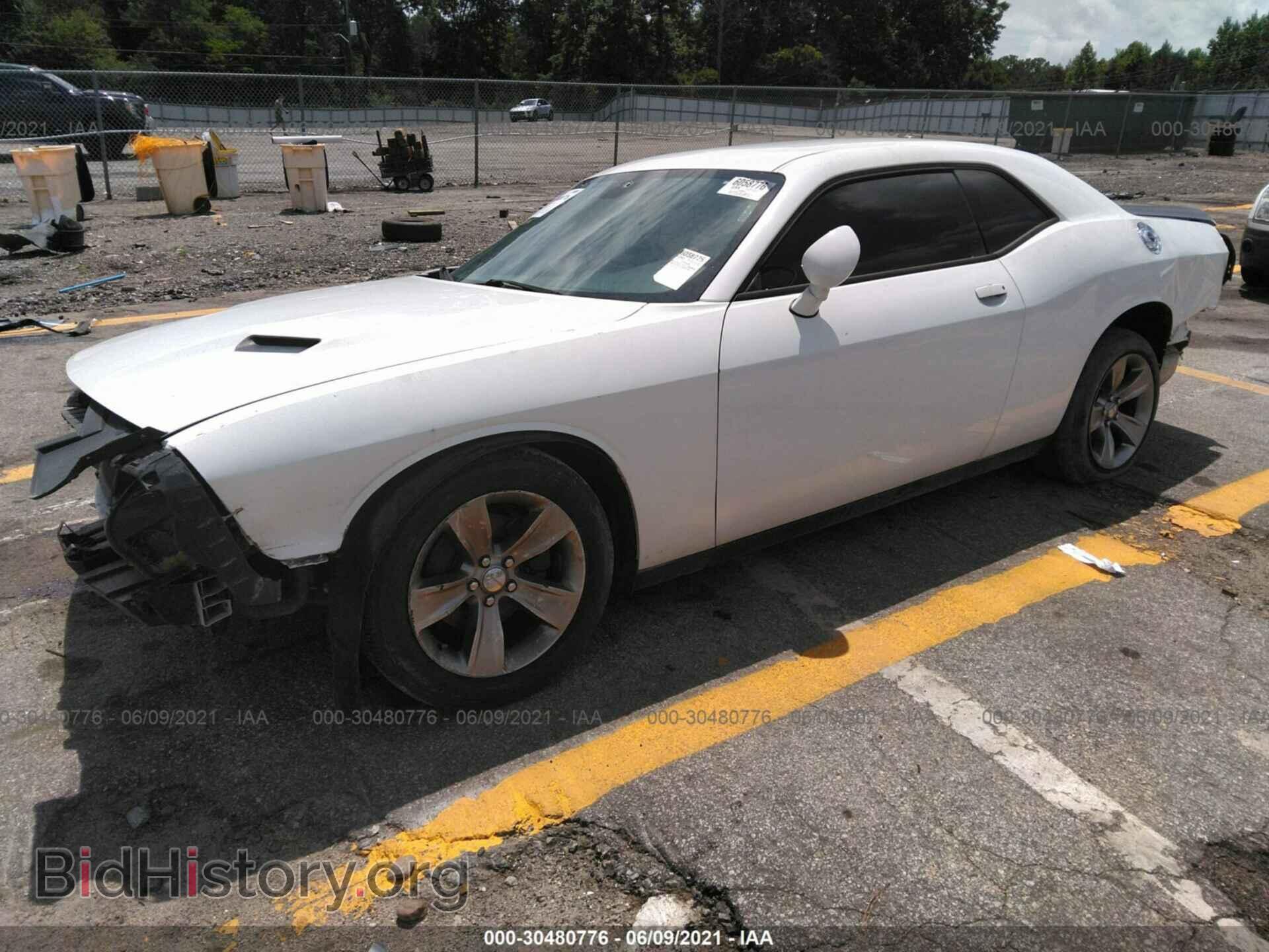 2016 DODGE CHALLENGER - VIN: 2C3CDZAG3GH201550 - Photo 2