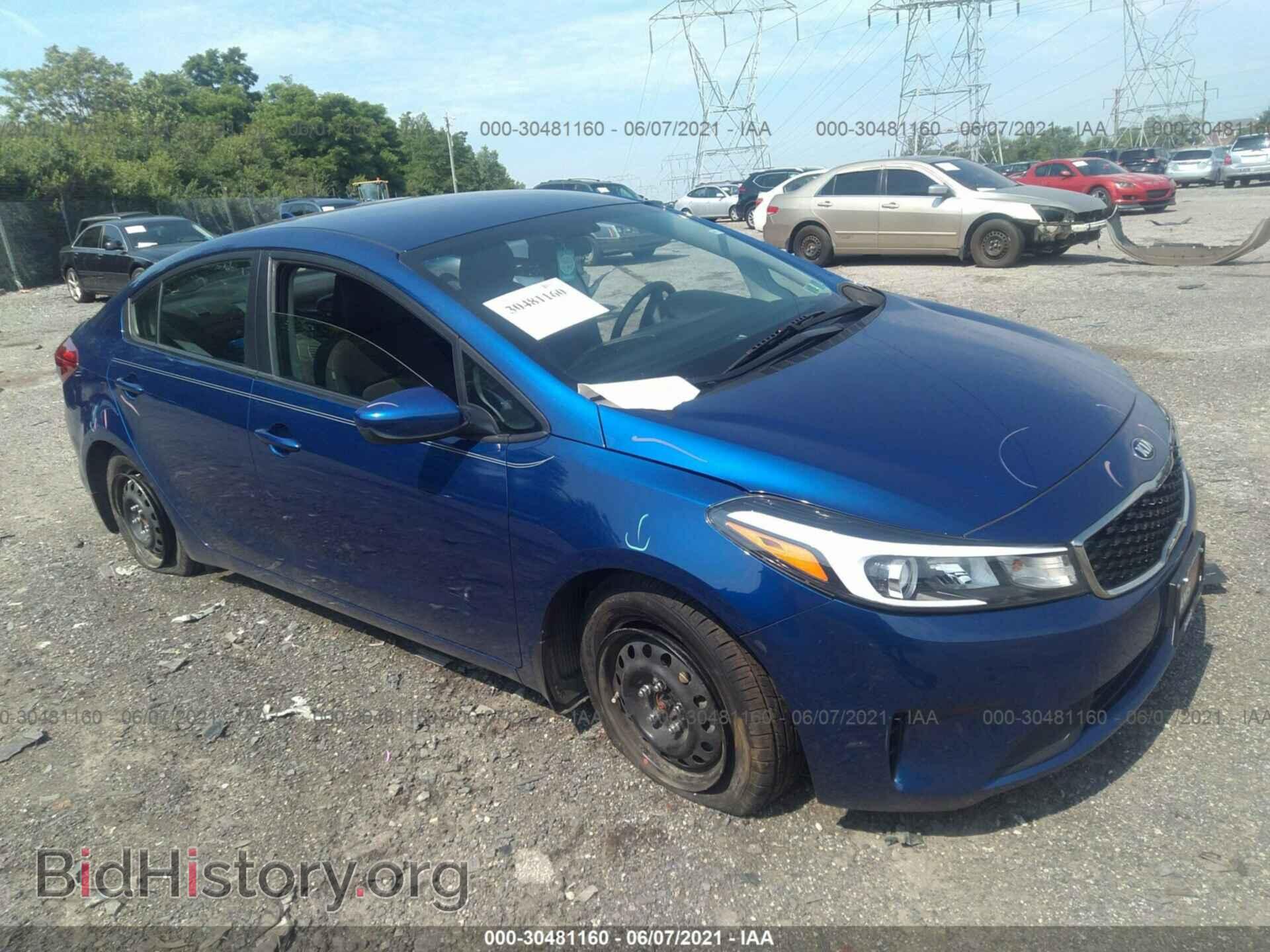 Photo 3KPFK4A73HE127237 - KIA FORTE 2017