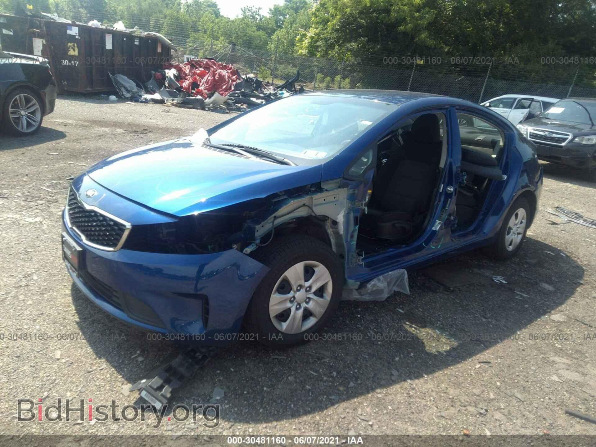 2017 KIA FORTE - VIN: 3KPFK4A73HE127237 - Фото 2