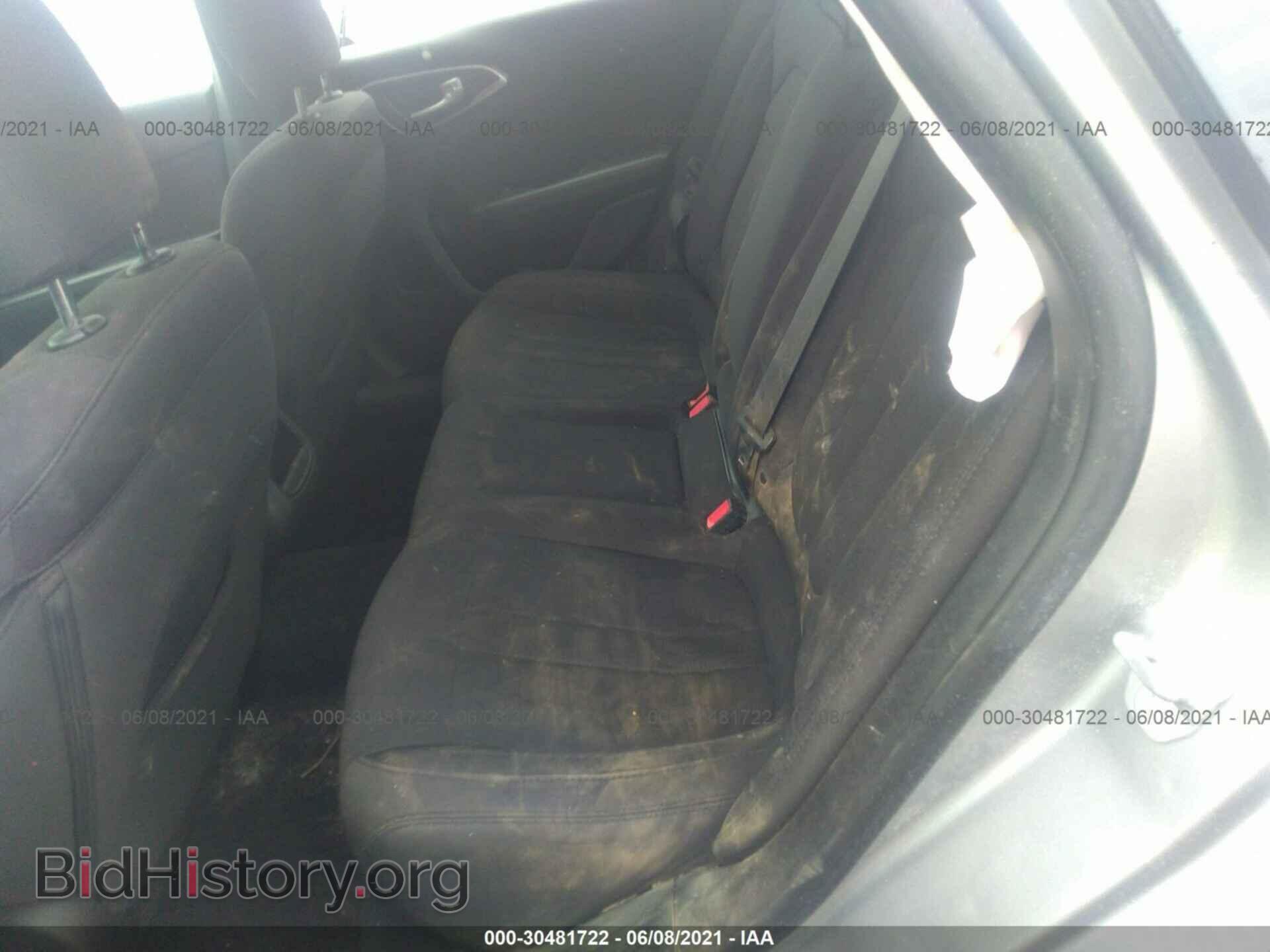 2015 CHRYSLER 200 - VIN: 1C3CCCAB1FN702561 - Photo 8