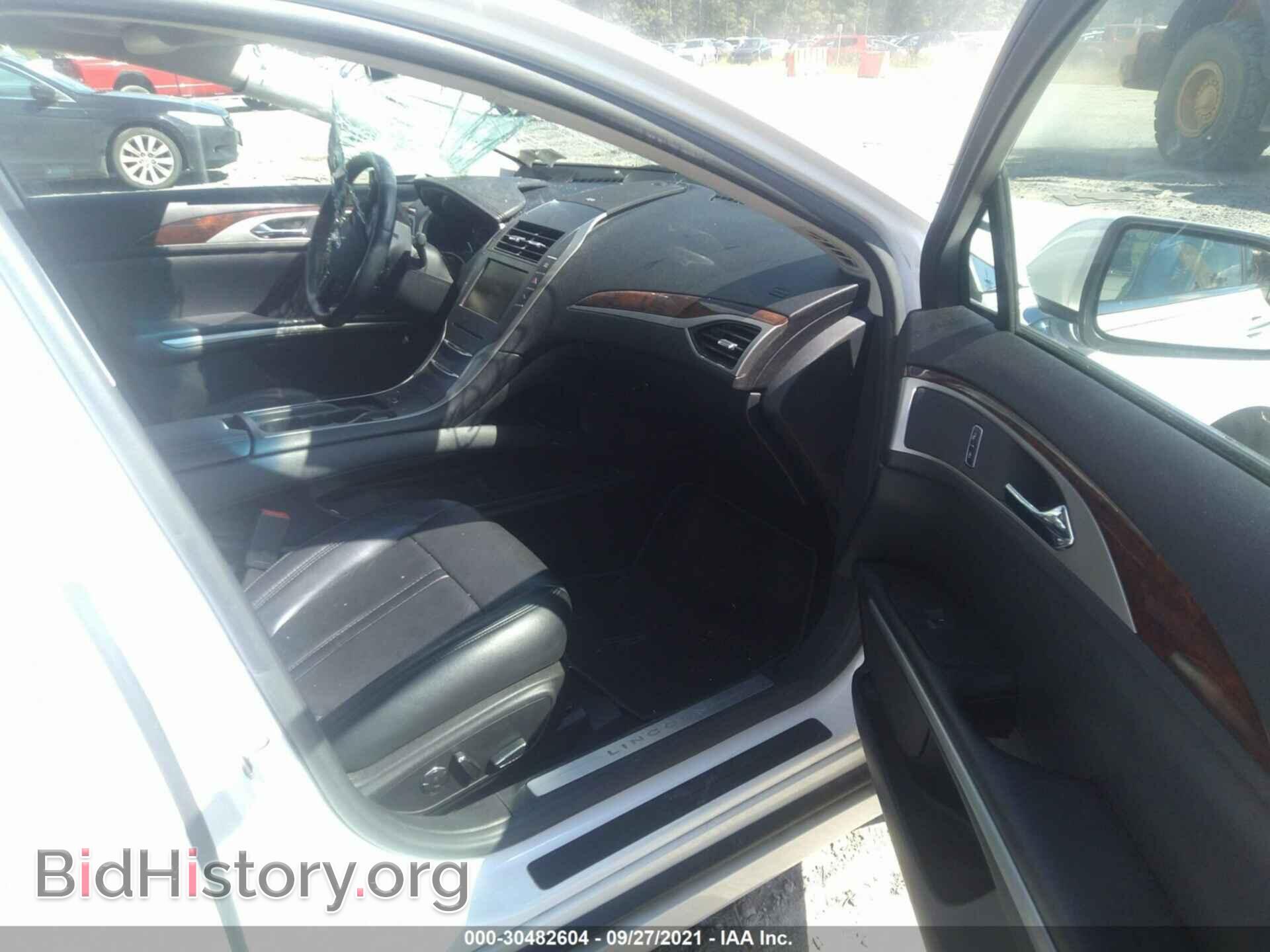 2016 LINCOLN MKZ - VIN: 3LN6L2LU2GR602934 - Фото 5