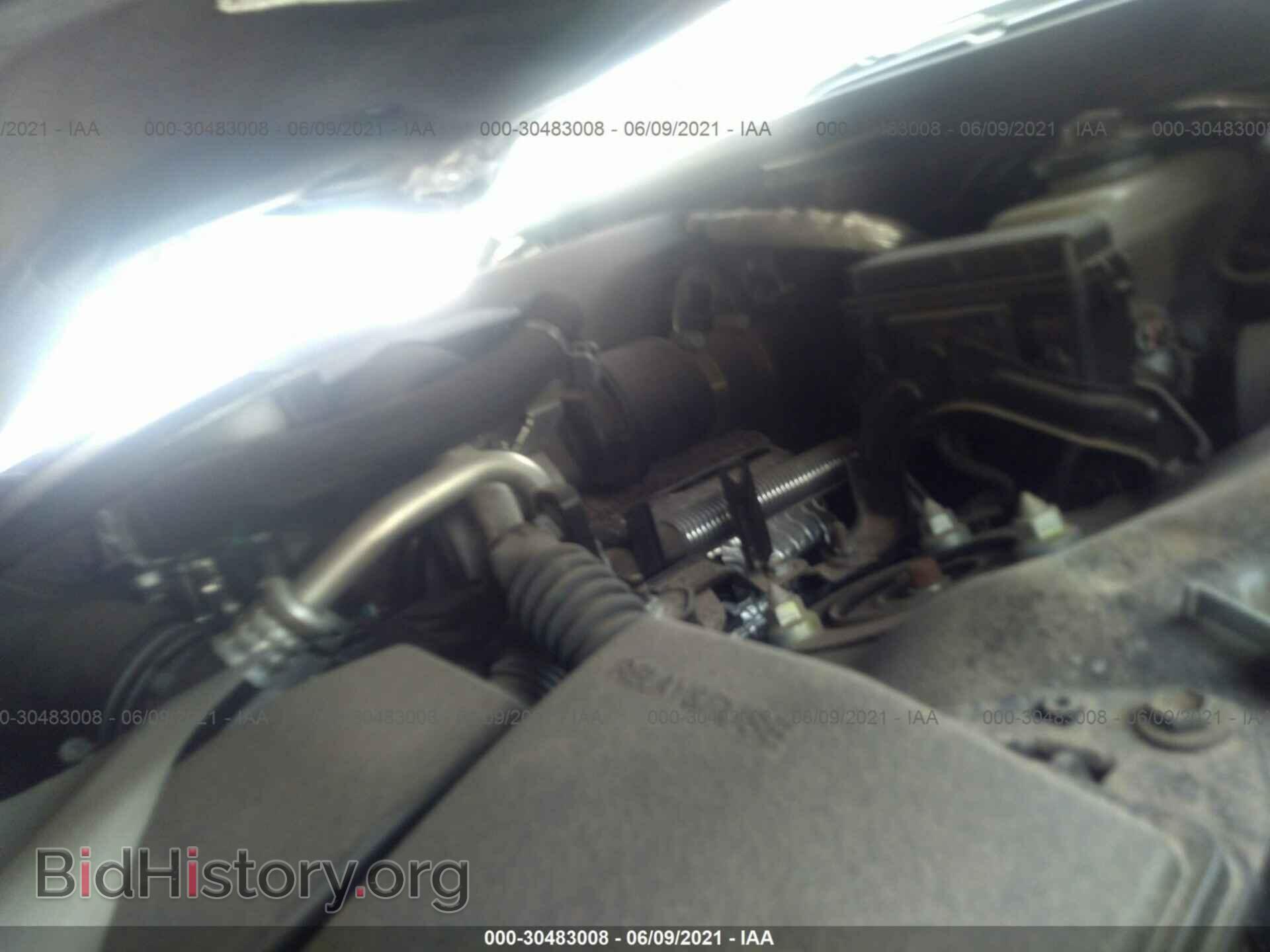 2016 LEXUS IS 200T - VIN: JTHBA1D29G5001781 - Фото 10