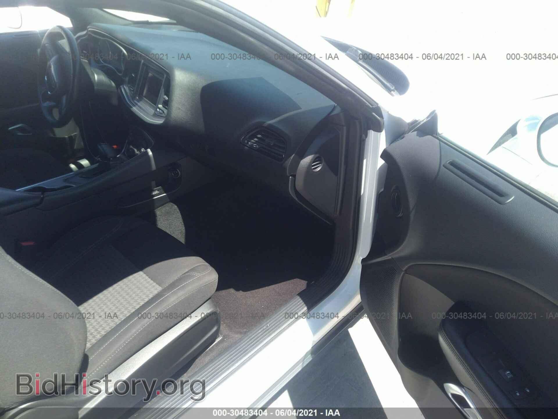 2018 DODGE CHALLENGER - VIN: 2C3CDZAG2JH245840 - Photo 5