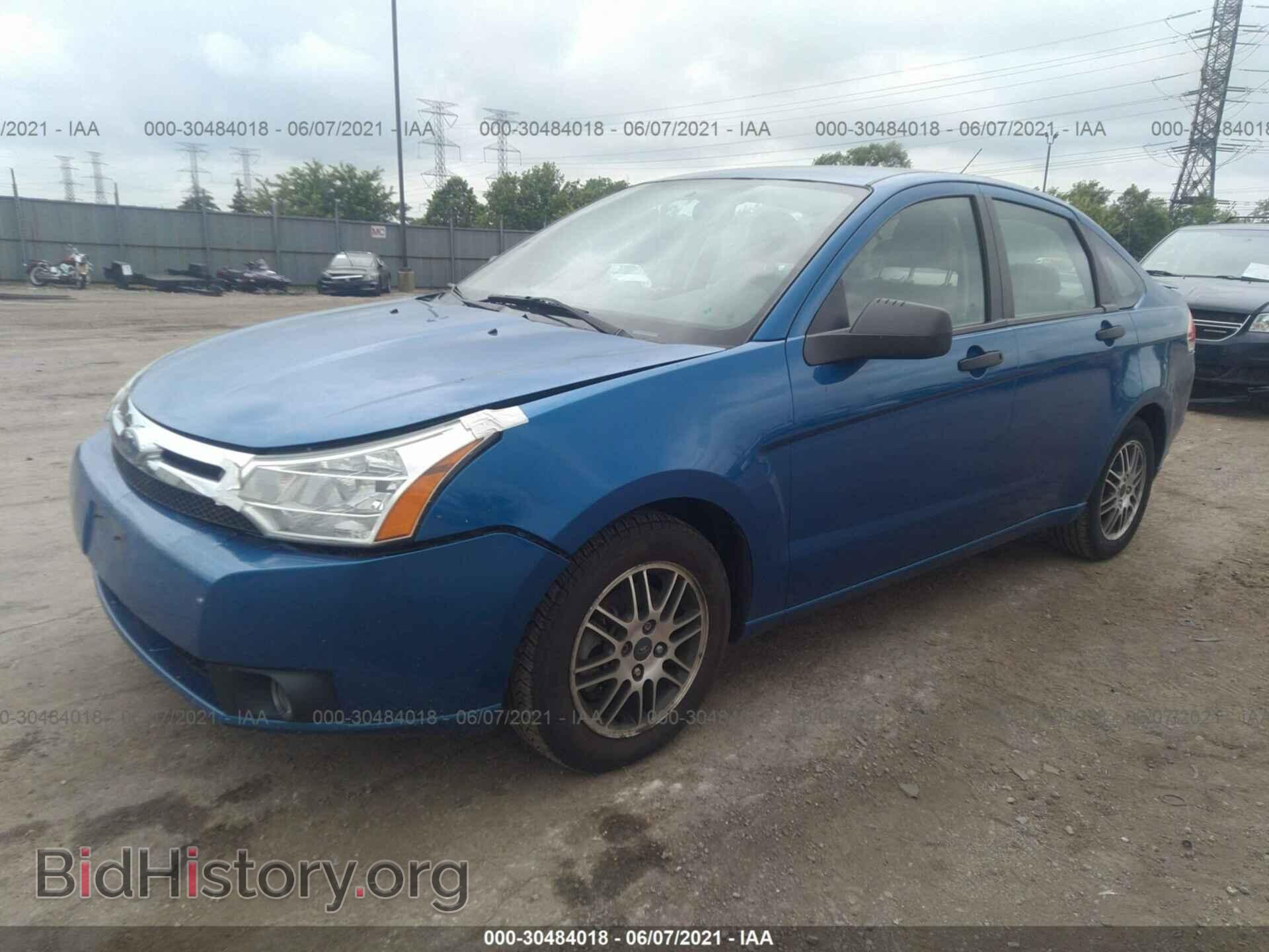 2010 FORD FOCUS - VIN: 1FAHP3FN0AW213327 - Фото 2