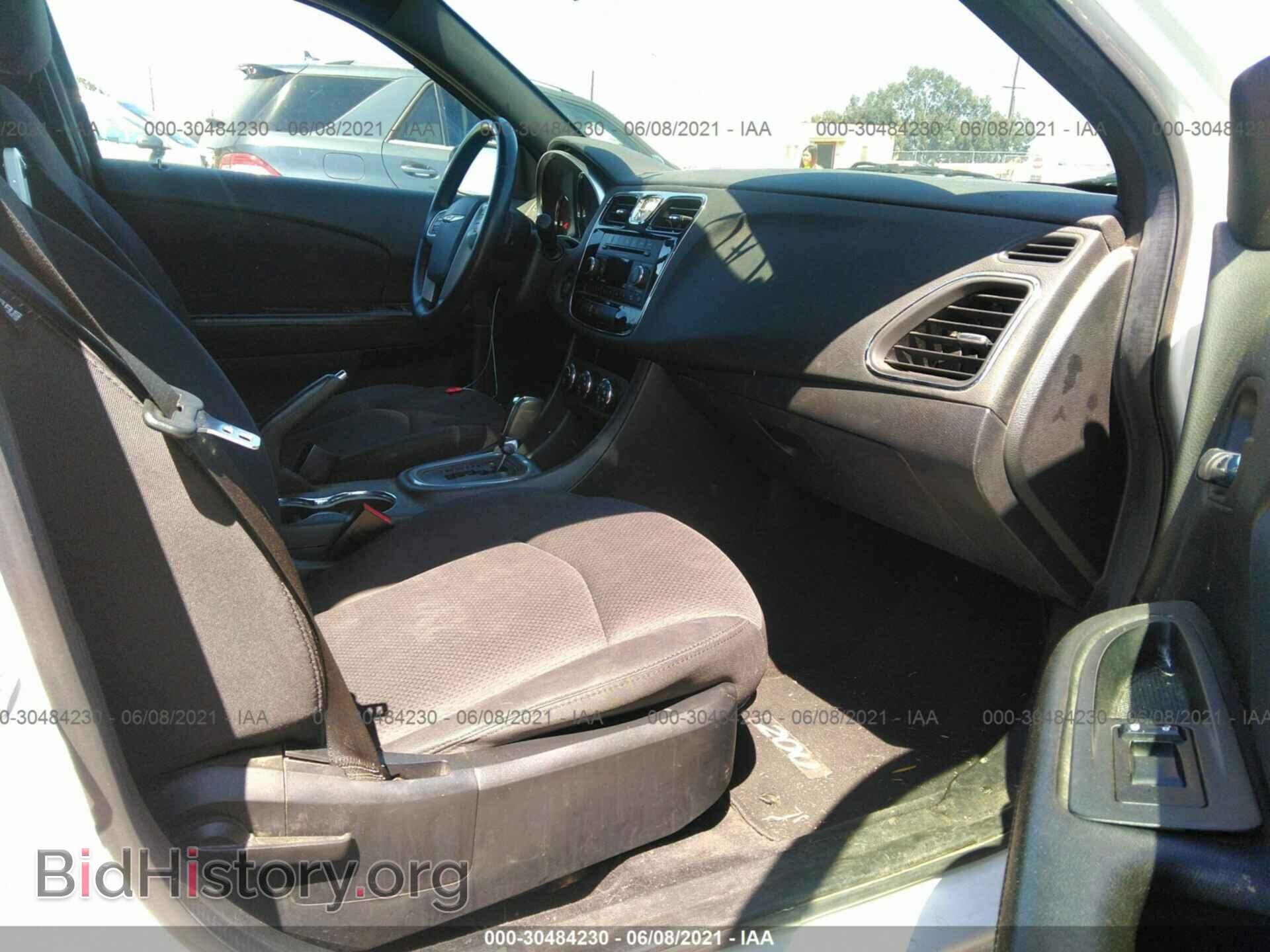 2013 CHRYSLER 200 - VIN: 1C3CCBBBXDN515356 - Фото 5