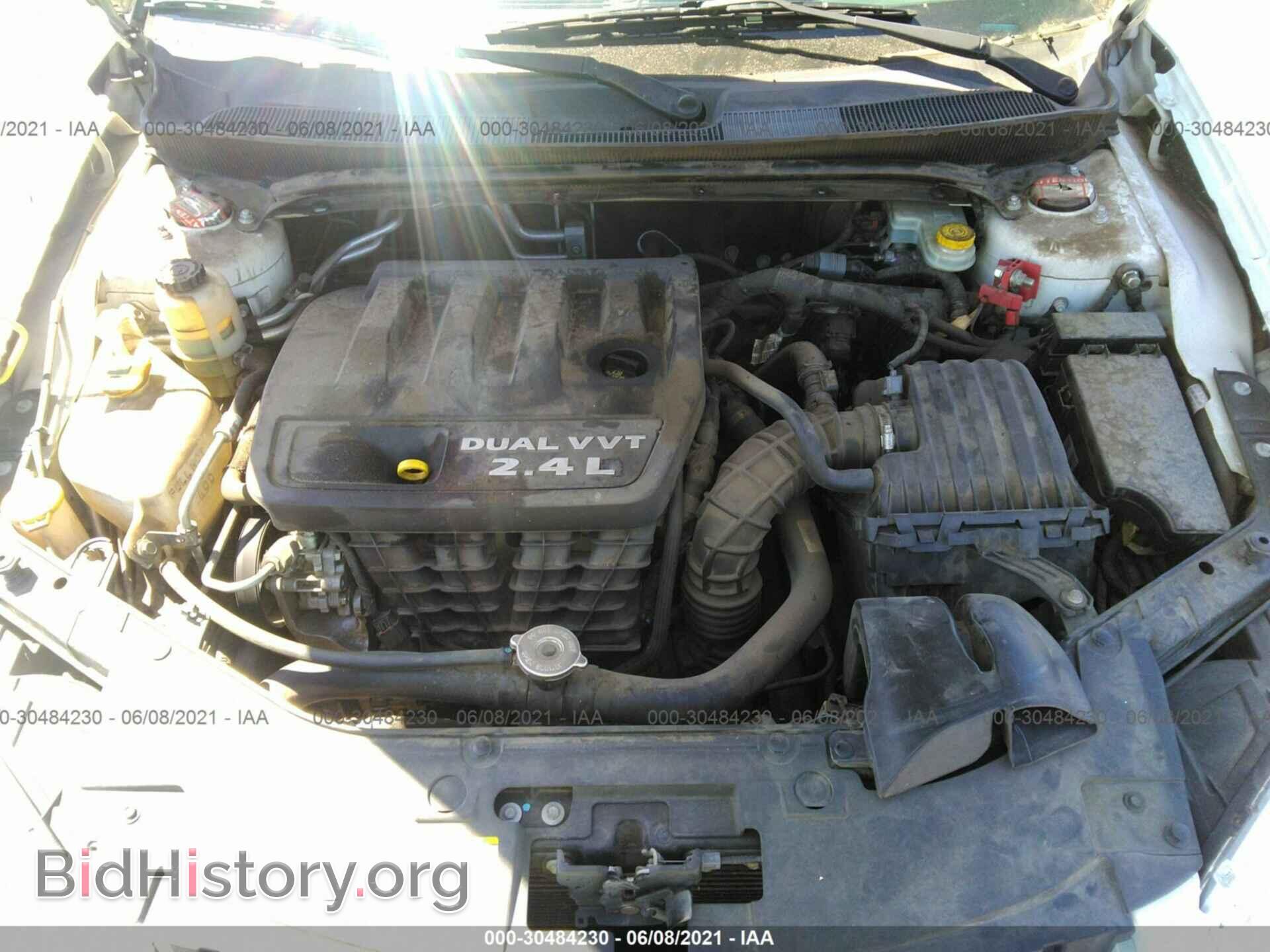2013 CHRYSLER 200 - VIN: 1C3CCBBBXDN515356 - Фото 10