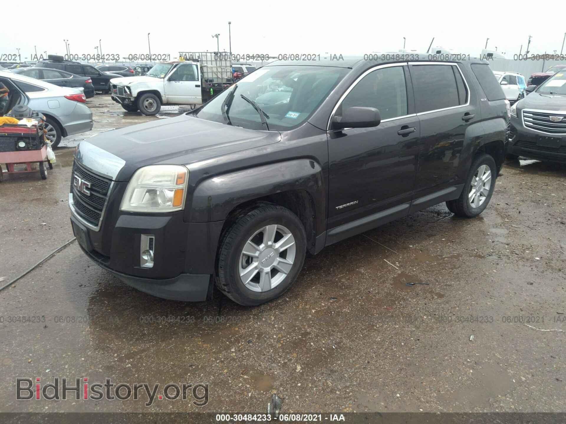 2013 GMC TERRAIN - VIN: 2GKALMEK8D6367050 - Photo 2
