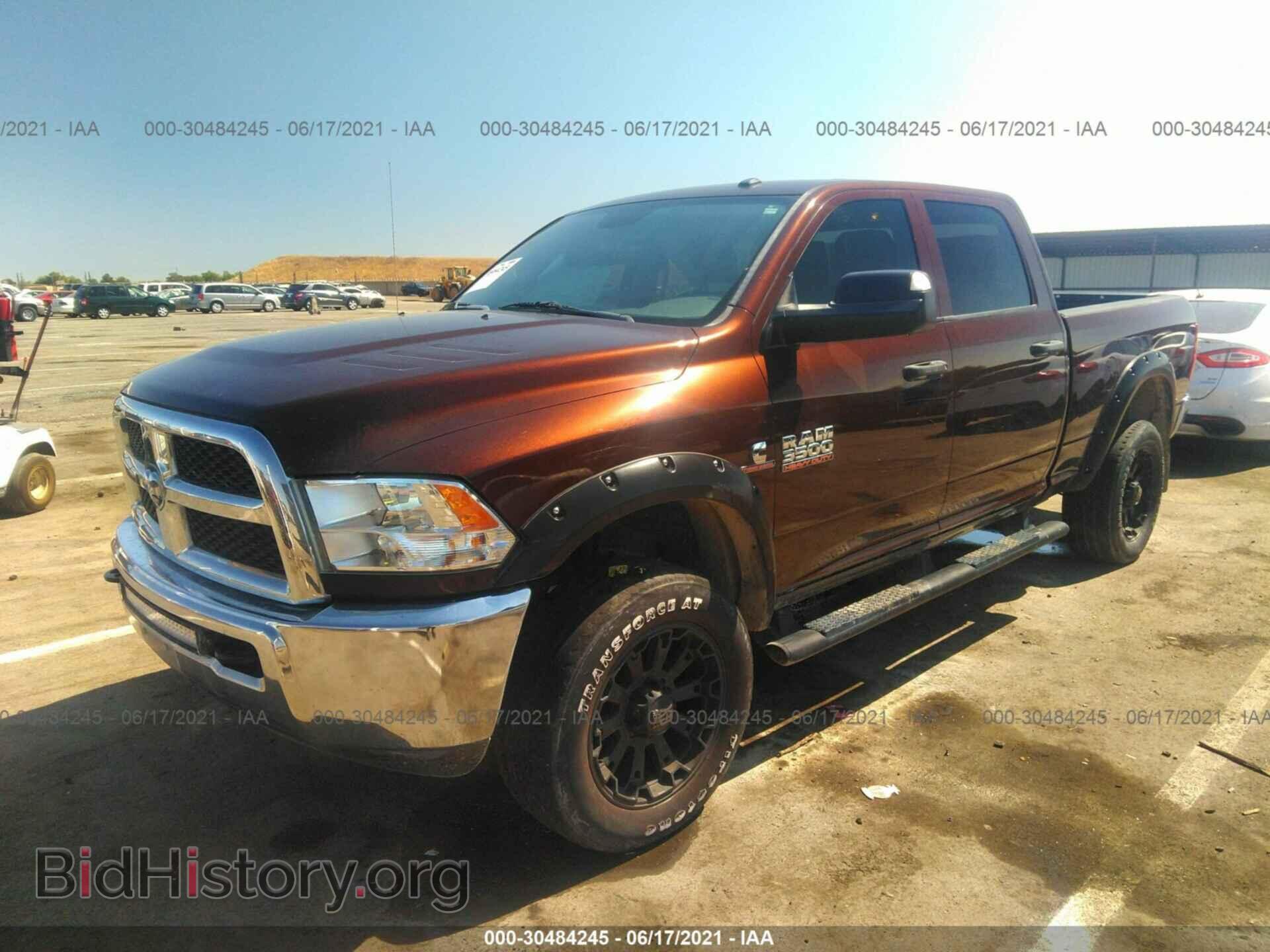 2015 RAM 3500 - VIN: 3C63R3CL4FG550503 - Фото 2