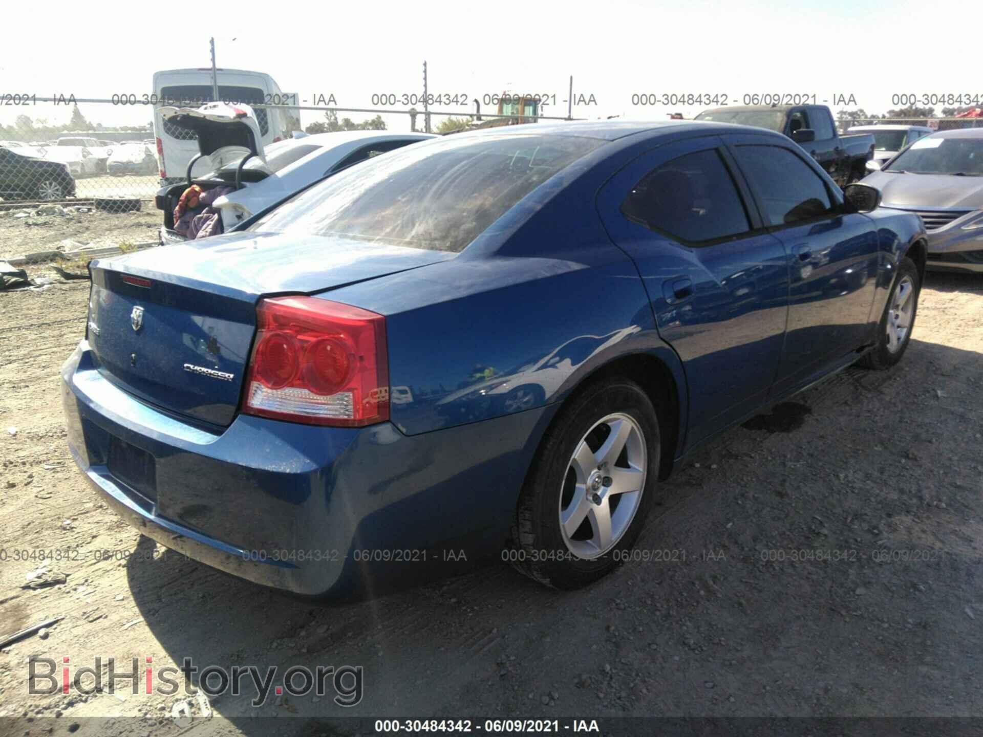 2010 DODGE CHARGER - VIN: 2B3CA4CD4AH214620 - Photo 4