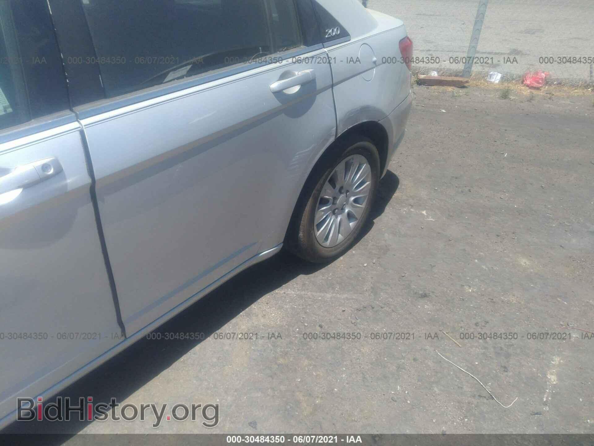 2012 CHRYSLER 200 - VIN: 1C3CCBAB0CN229161 - Фото 6