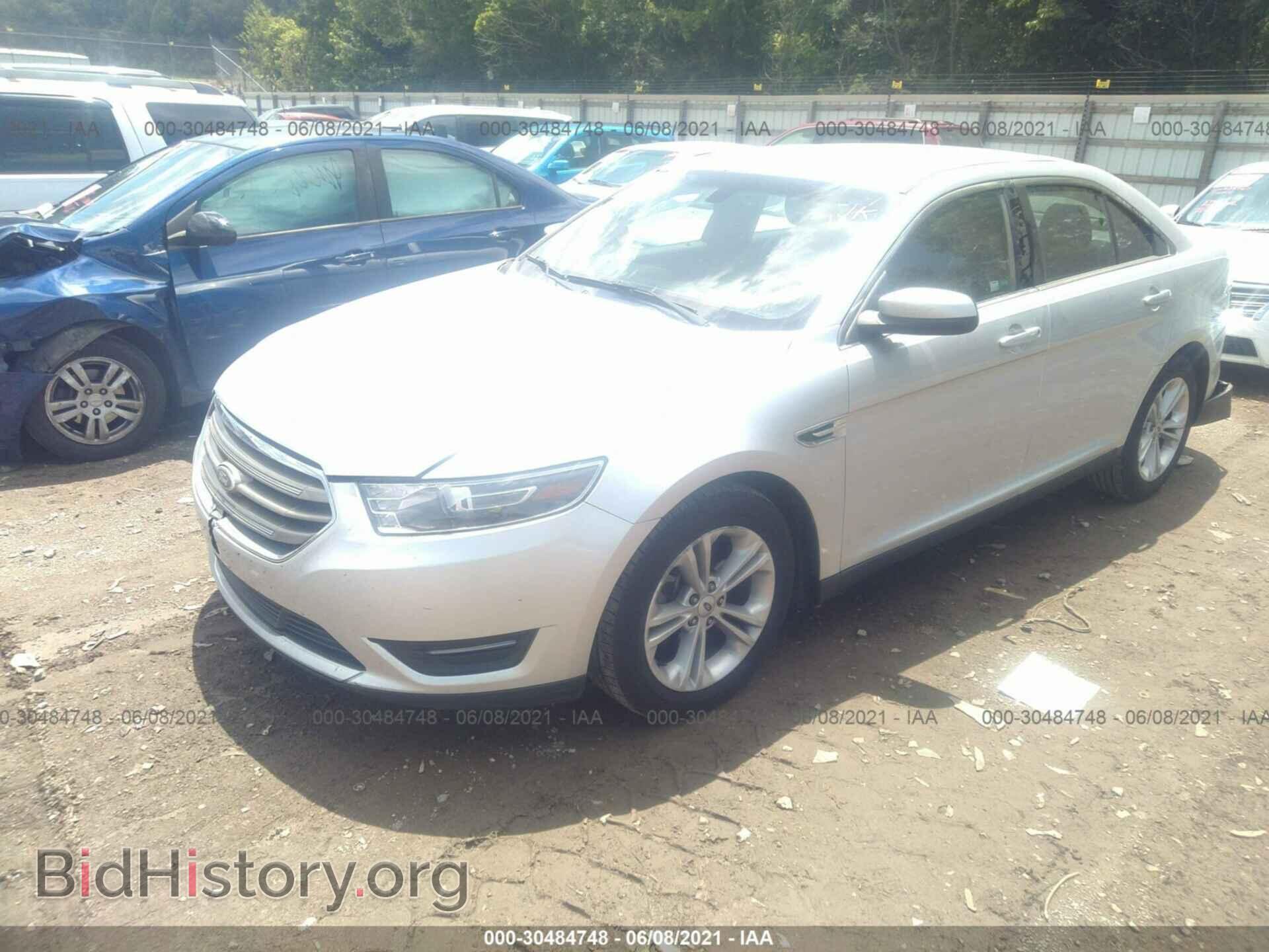 2016 FORD TAURUS - VIN: 1FAHP2E80GG144034 - Фото 2