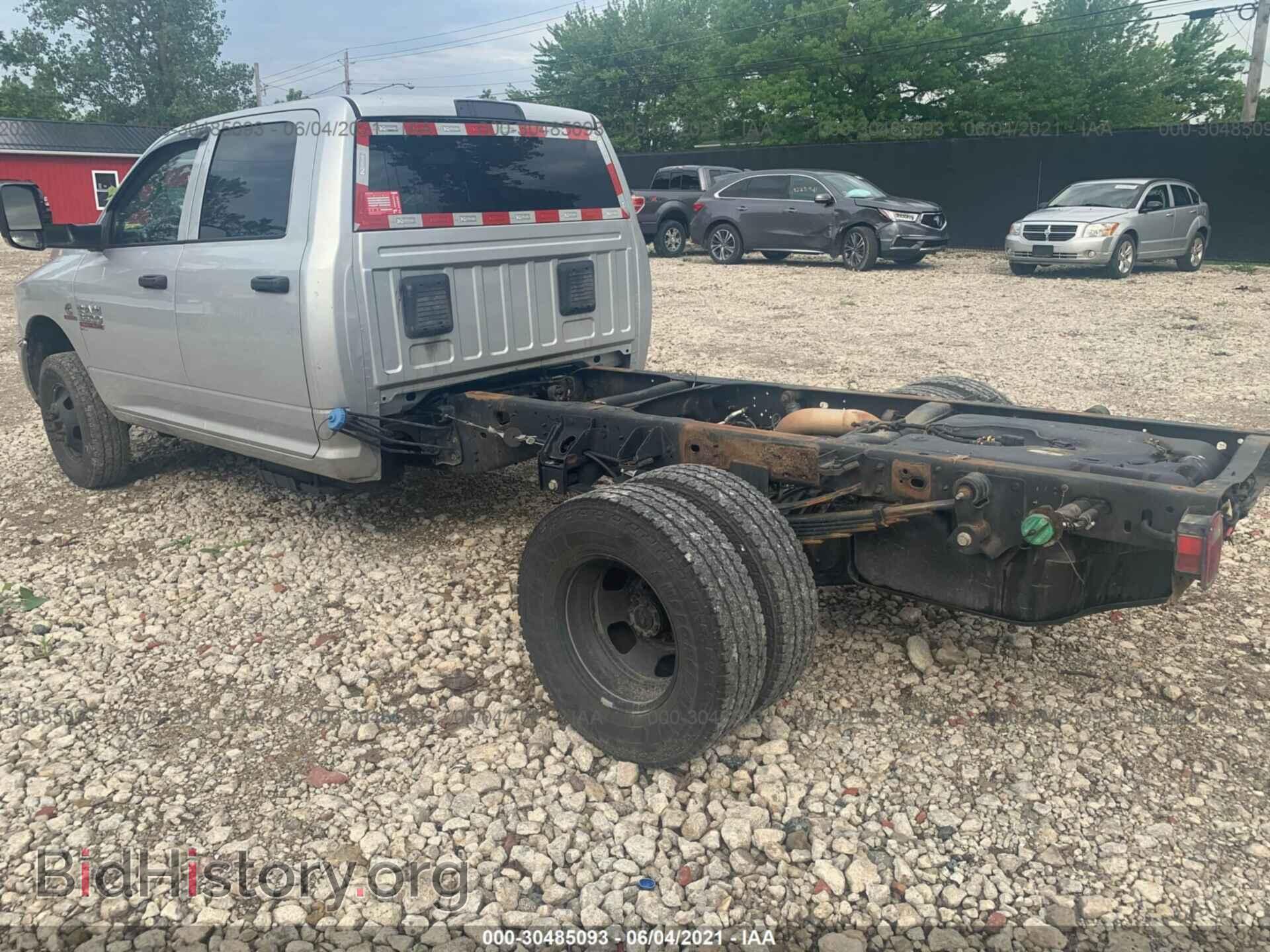 2018 RAM 3500 CHASSIS CAB - VIN: 3C7WRSCL7JG375823 - Фото 3