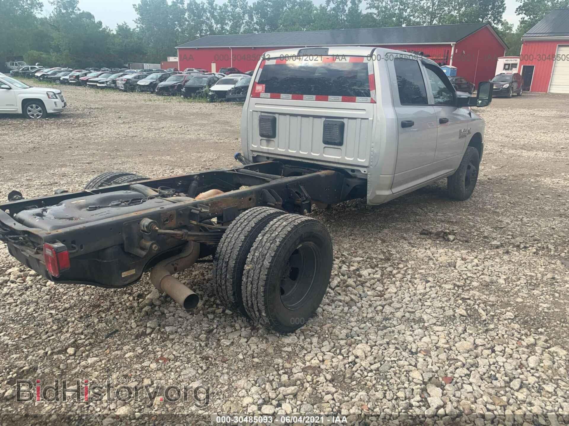 2018 RAM 3500 CHASSIS CAB - VIN: 3C7WRSCL7JG375823 - Фото 4