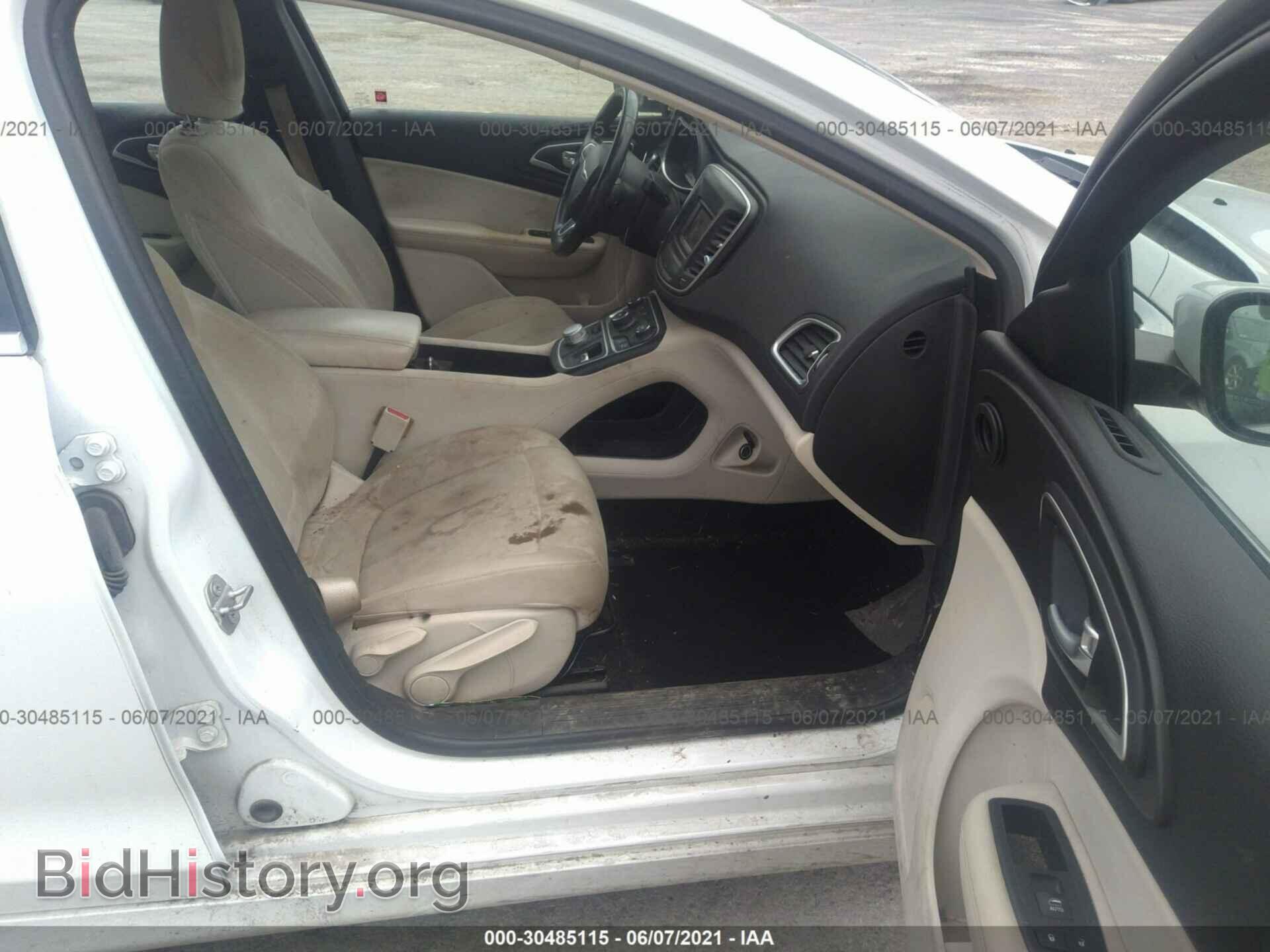 2015 CHRYSLER 200 - VIN: 1C3CCCAB6FN590484 - Photo 5