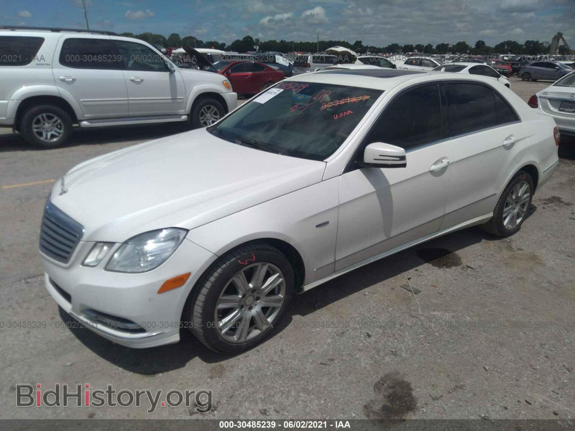 2012 MERCEDES-BENZ E-CLASS - VIN: WDDHF5KB2CA528141 - Фото 2