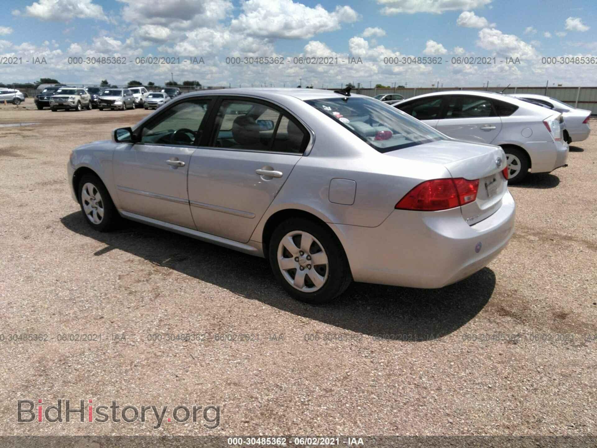 2010 KIA OPTIMA - VIN: KNAGG4A82A5428191 - Фото 3