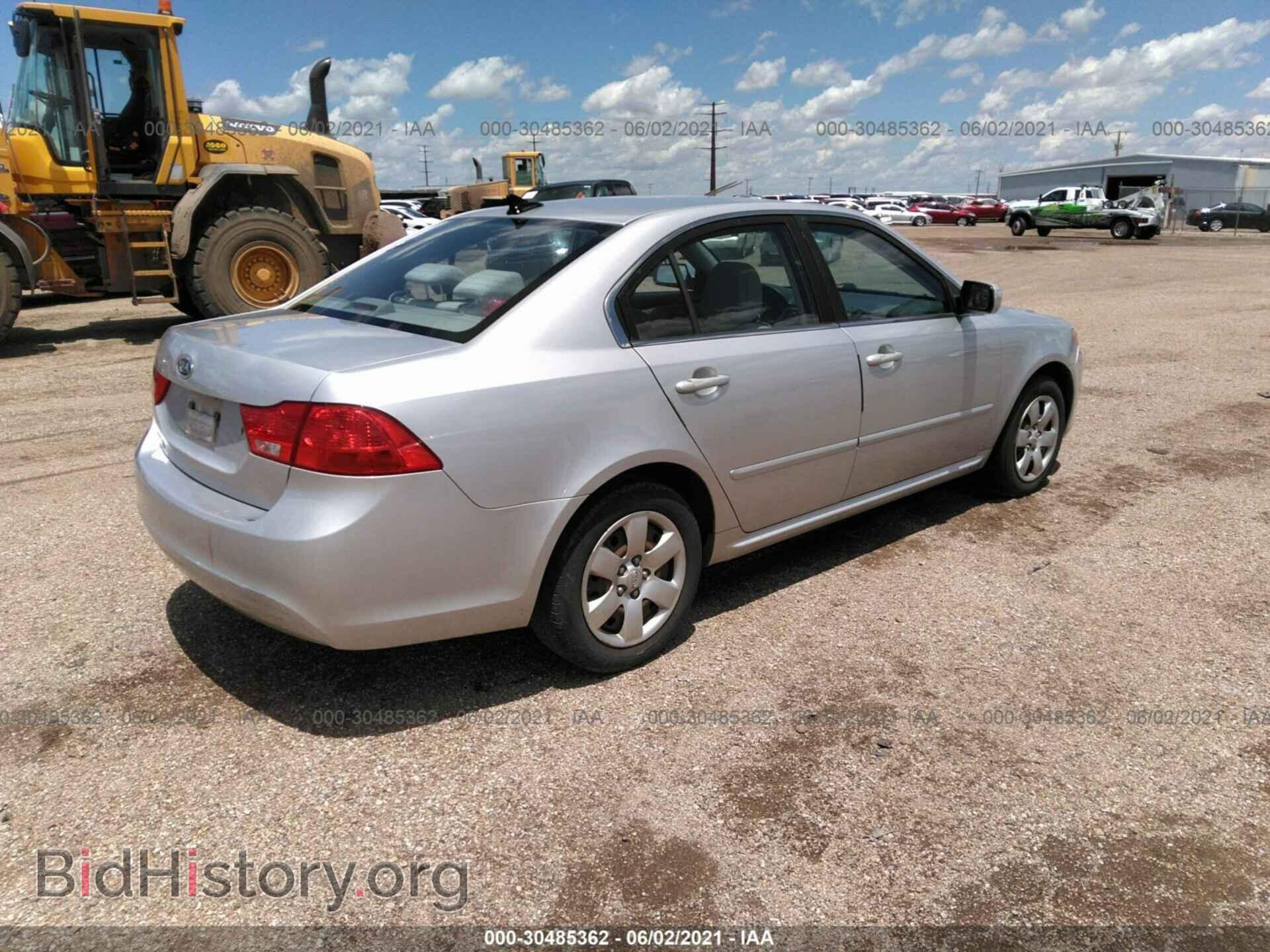 2010 KIA OPTIMA - VIN: KNAGG4A82A5428191 - Фото 4