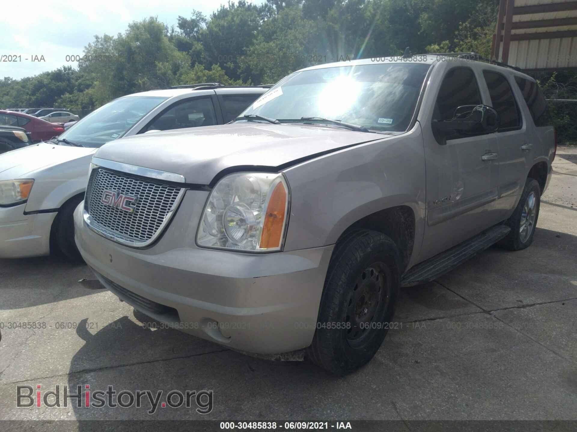 2007 GMC YUKON - VIN: 1GKFC13J47J101210 - Фото 2