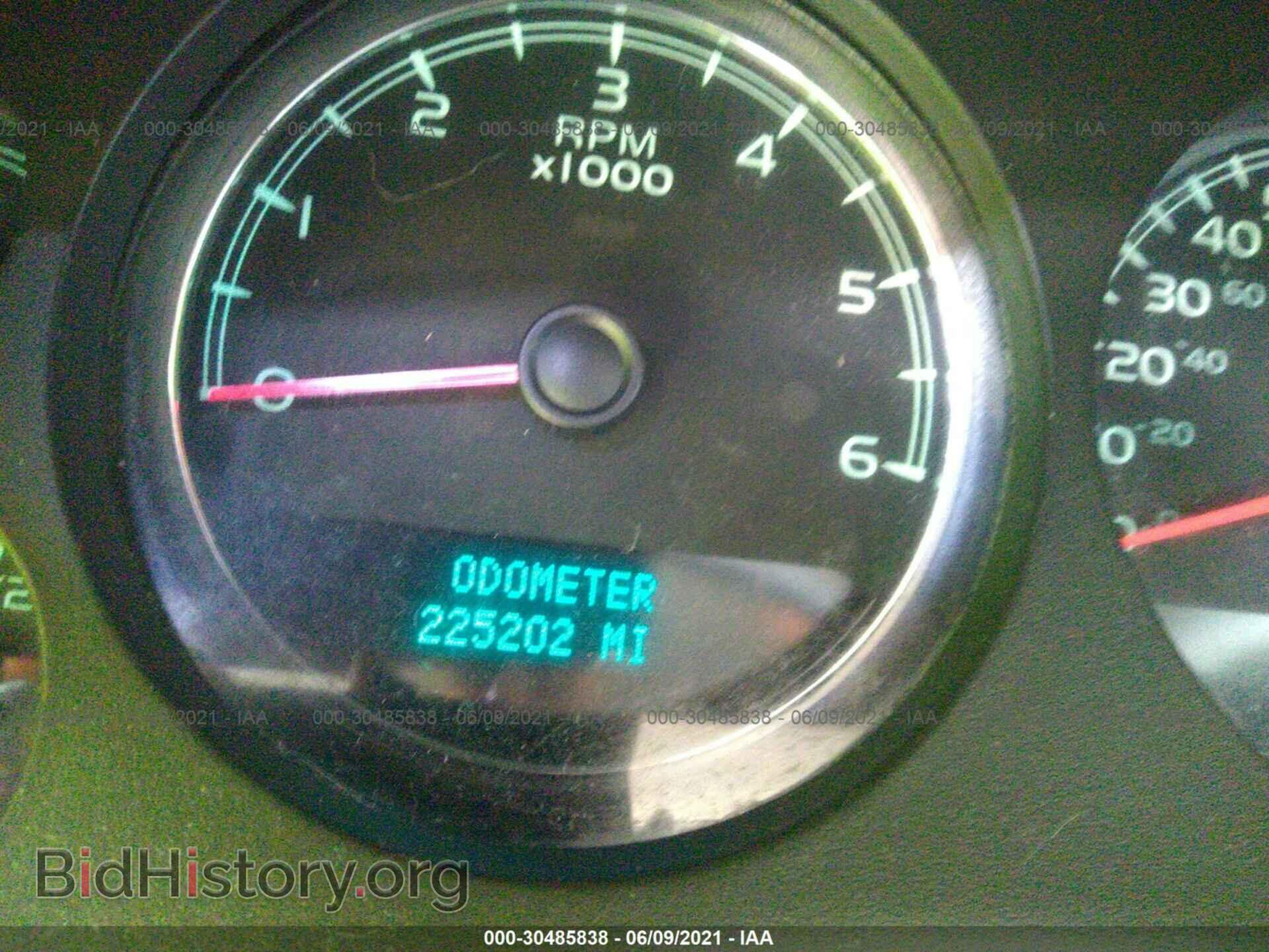 2007 GMC YUKON - VIN: 1GKFC13J47J101210 - Фото 7