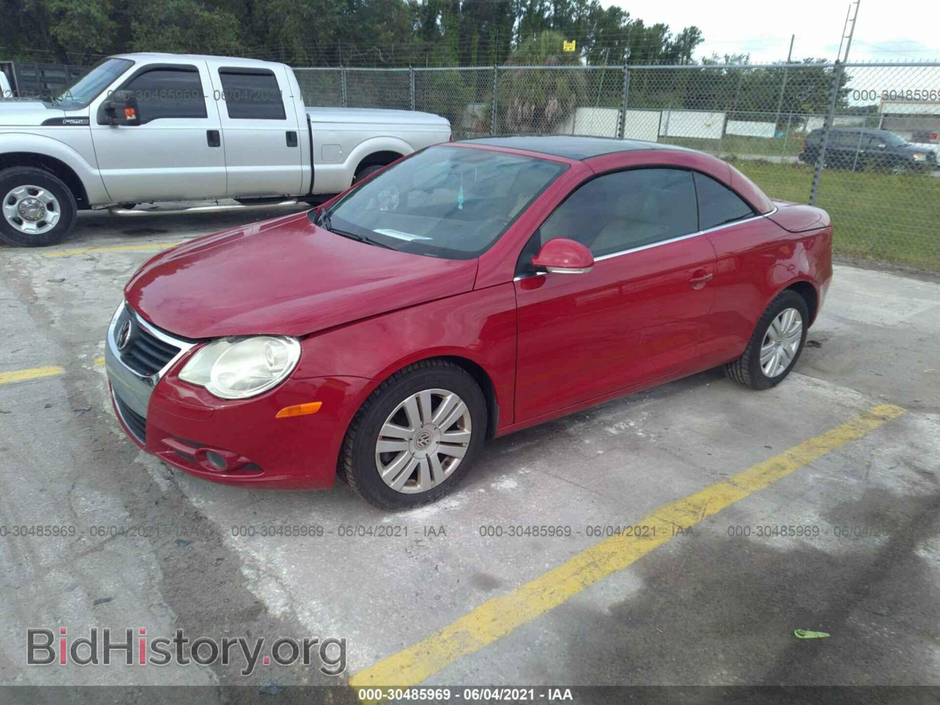 2007 VOLKSWAGEN EOS - VIN: WVWBA71F97V036557 - Фото 2