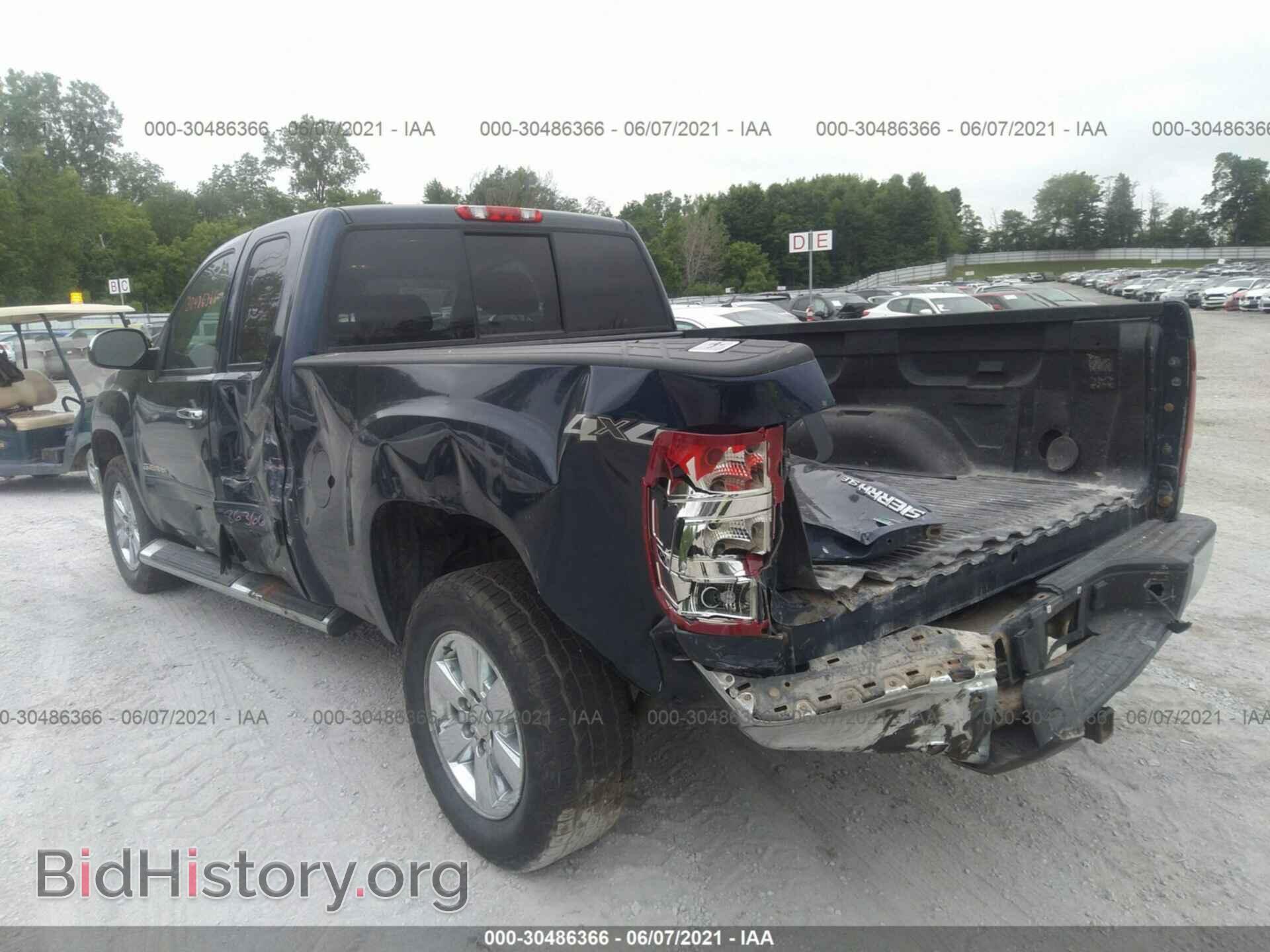 2011 GMC SIERRA 1500 - VIN: 1GTR2VE31BZ310030 - Фото 3