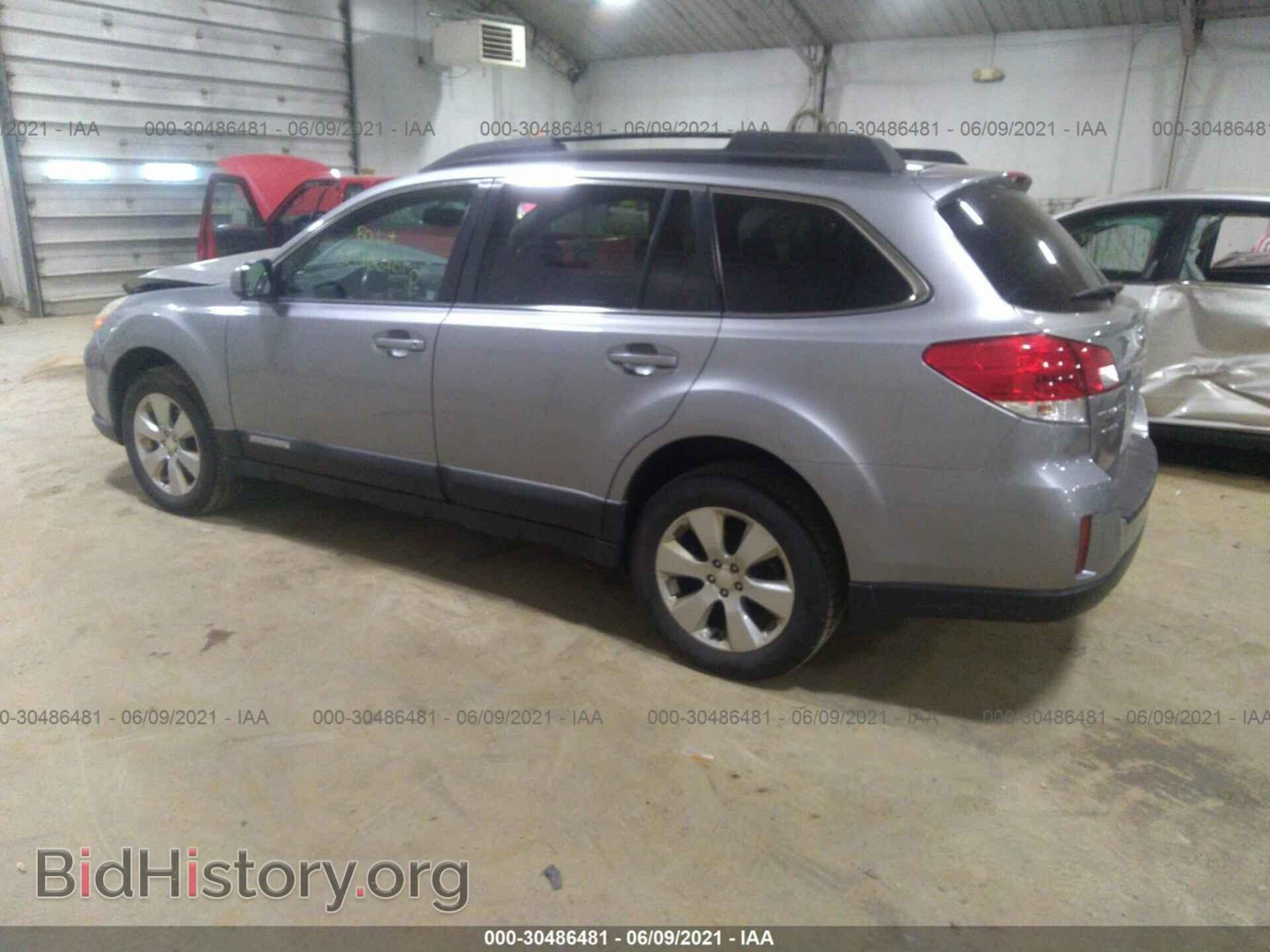 2010 SUBARU OUTBACK - VIN: 4S4BRBCC6A3373085 - Фото 3