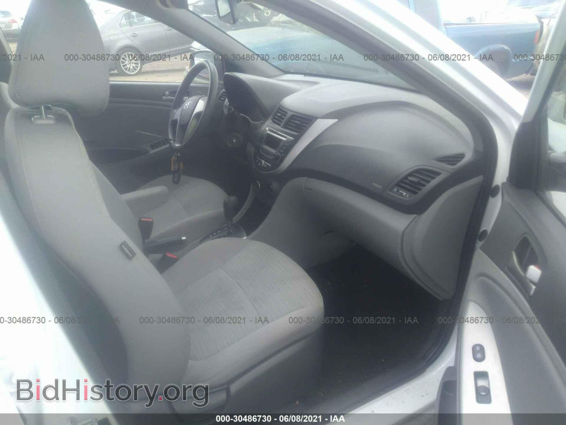 2016 HYUNDAI ACCENT - VIN: KMHCT4AE2GU102937 - Фото 5
