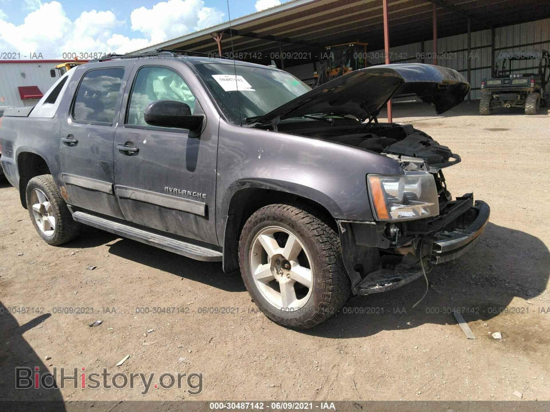 Фотография 3GNTKEE33BG277772 - CHEVROLET AVALANCHE 2011